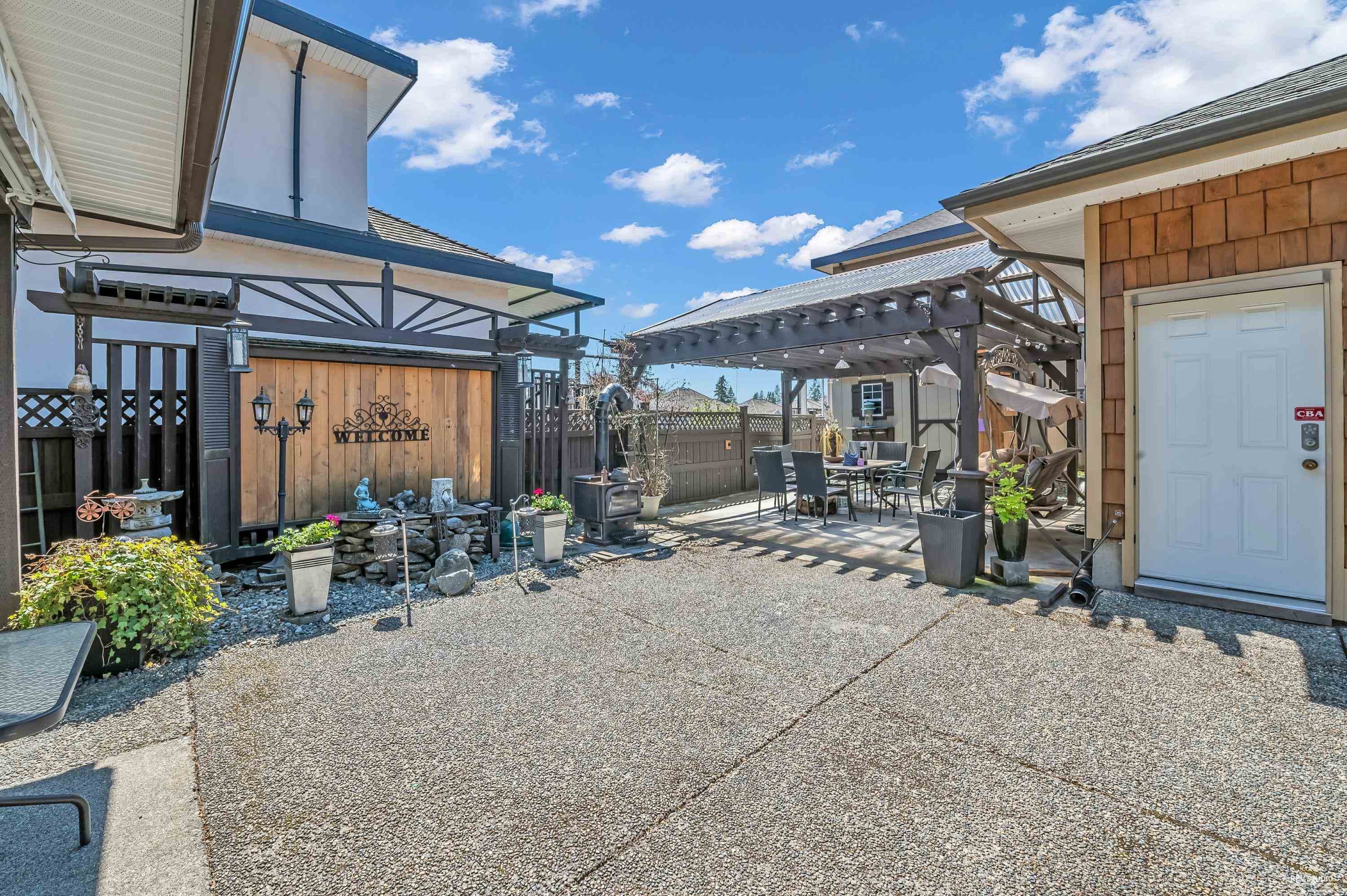 6083 126 Street, Surrey, V3X 1V7 — photo 5