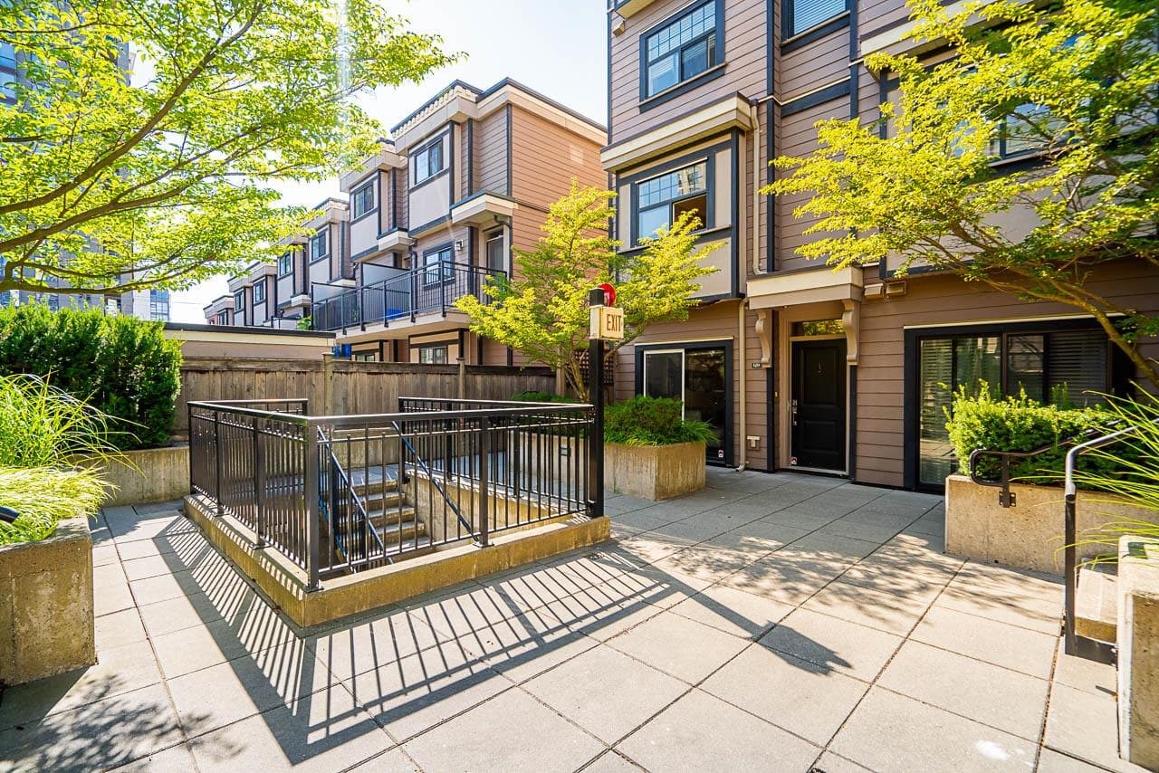 109 - 828 Royal Avenue, New Westminster, V3M 1J9 — photo 4