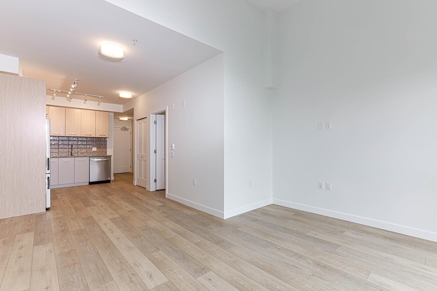 411 - 4933 Clarendon Street, Vancouver, V5R 3J3 — photo 5