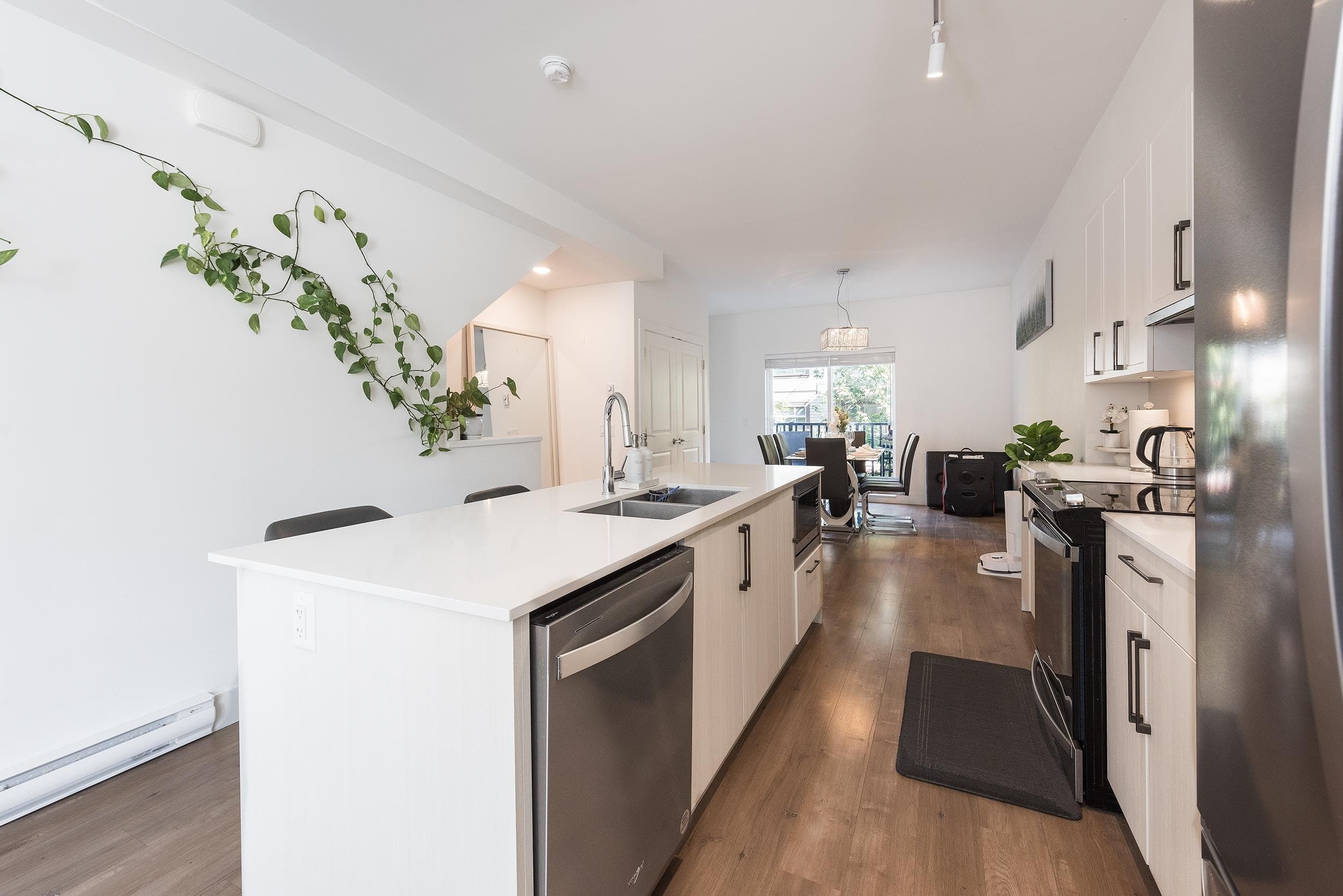 406 - 2267 Mckenzie Road, Abbotsford, V2S 0M9 — photo 2