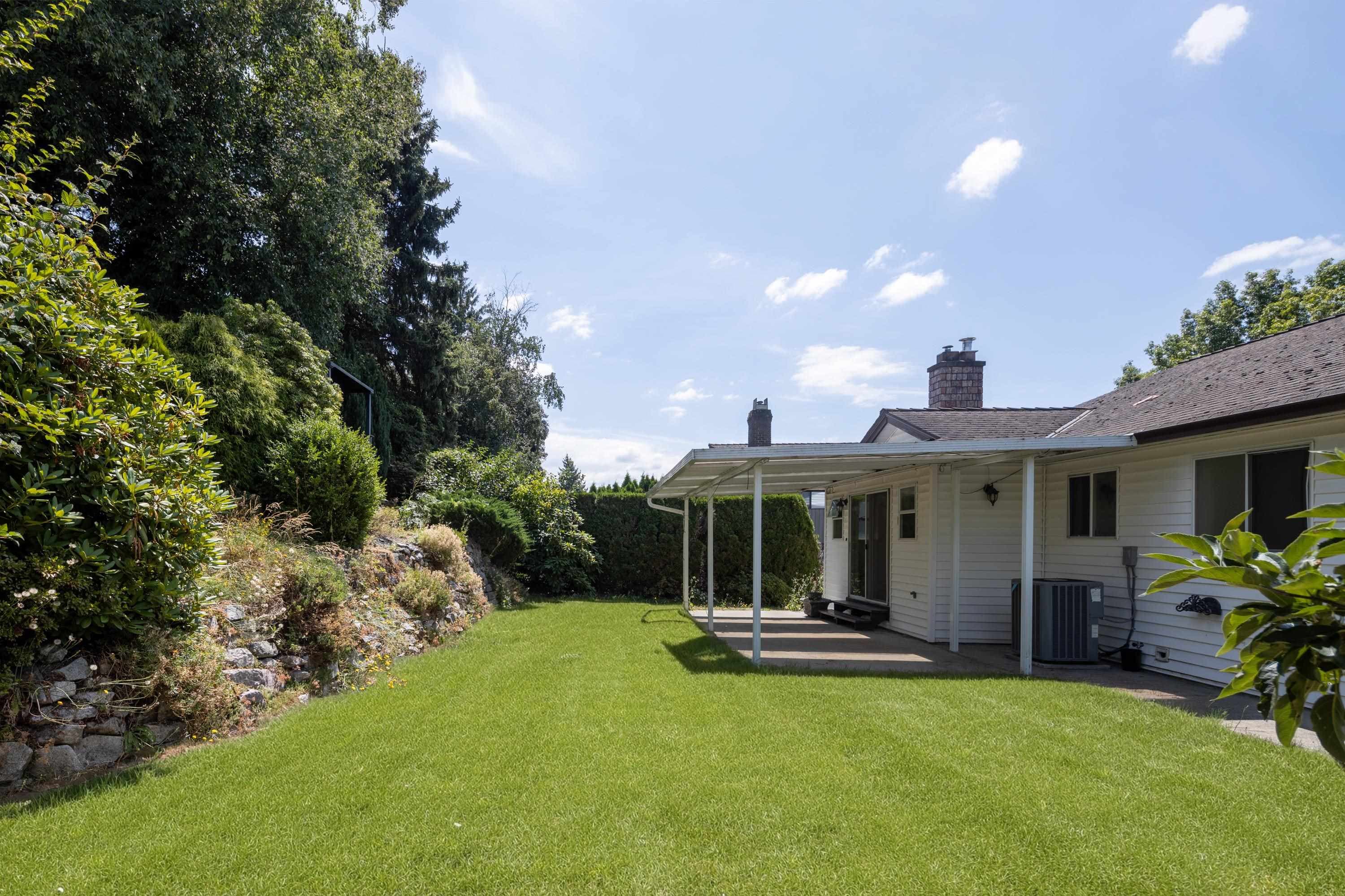 2138 Essex Drive, Abbotsford, V2S 7R8 — photo 5