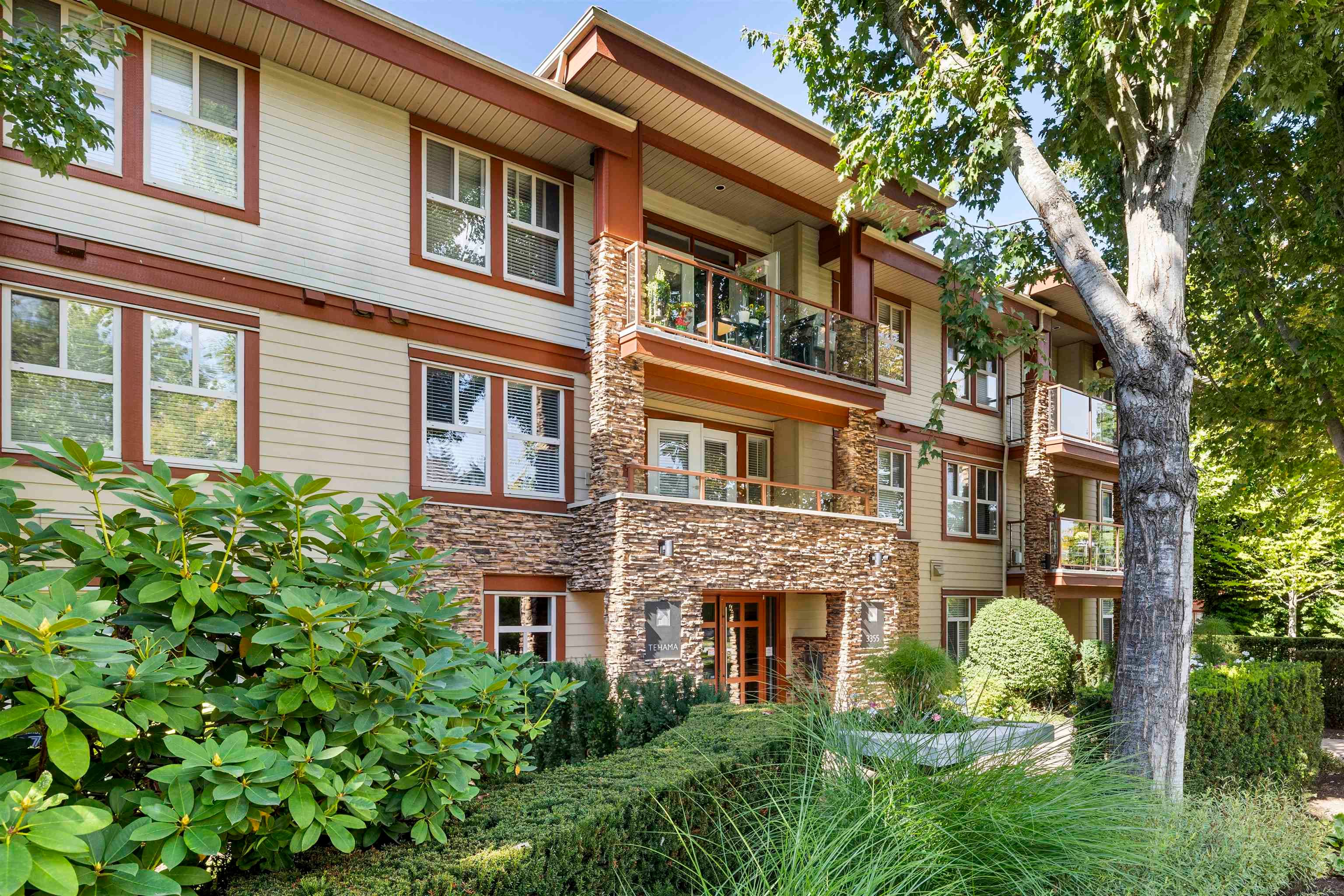 111 - 3355 Rosemary Heights Drive, Surrey, V3Z 2H5 — photo 2