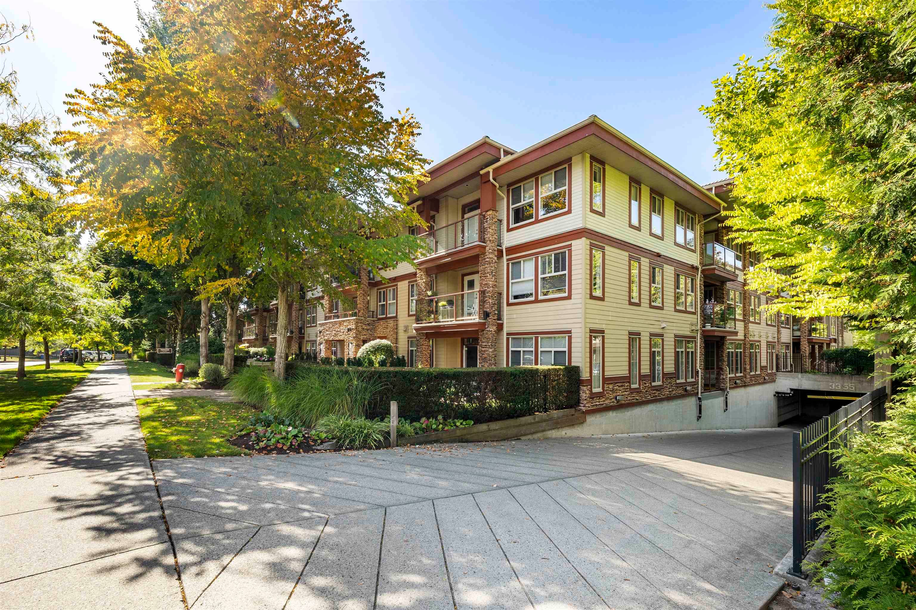 111 - 3355 Rosemary Heights Drive, Surrey, V3Z 2H5 — photo 4