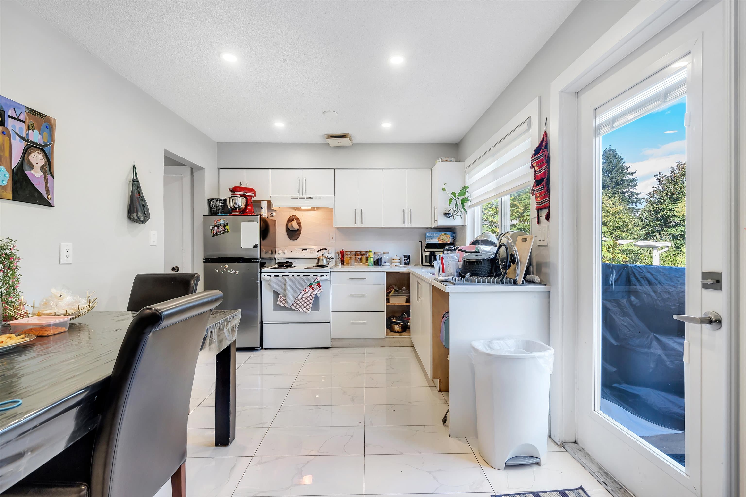 1677 Eastern Drive, Port Coquitlam, V3C 2T5 — photo 5