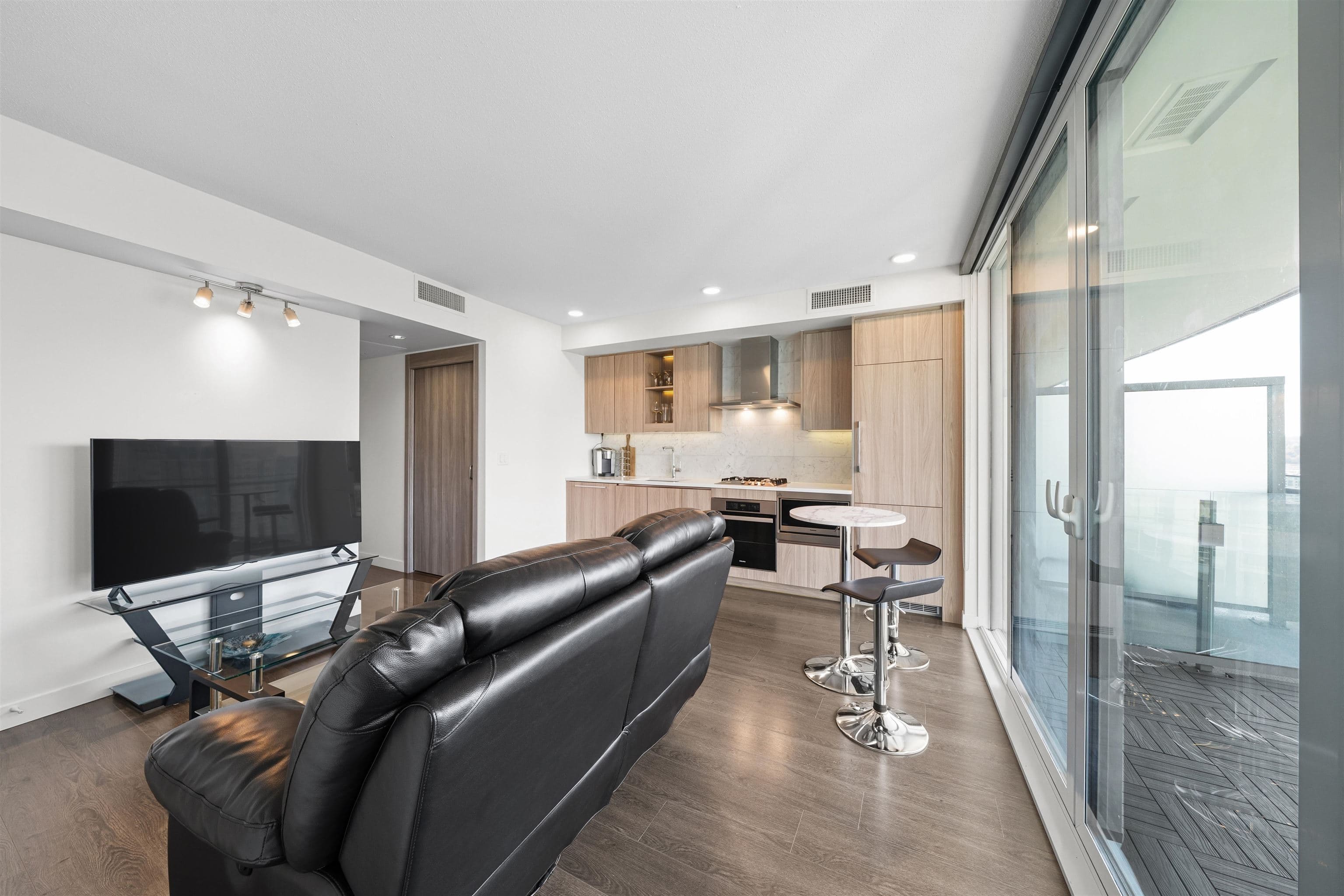 1804 - 89 Nelson Street, Vancouver, V6Z 0E7 — photo 5