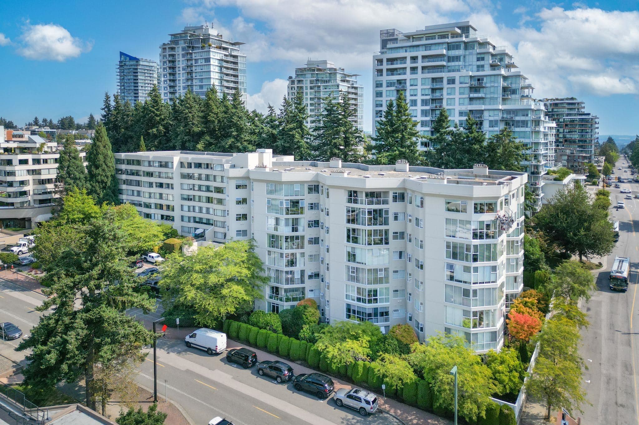407 - 1442 Foster Street, White Rock, V4B 3X7 — photo 2