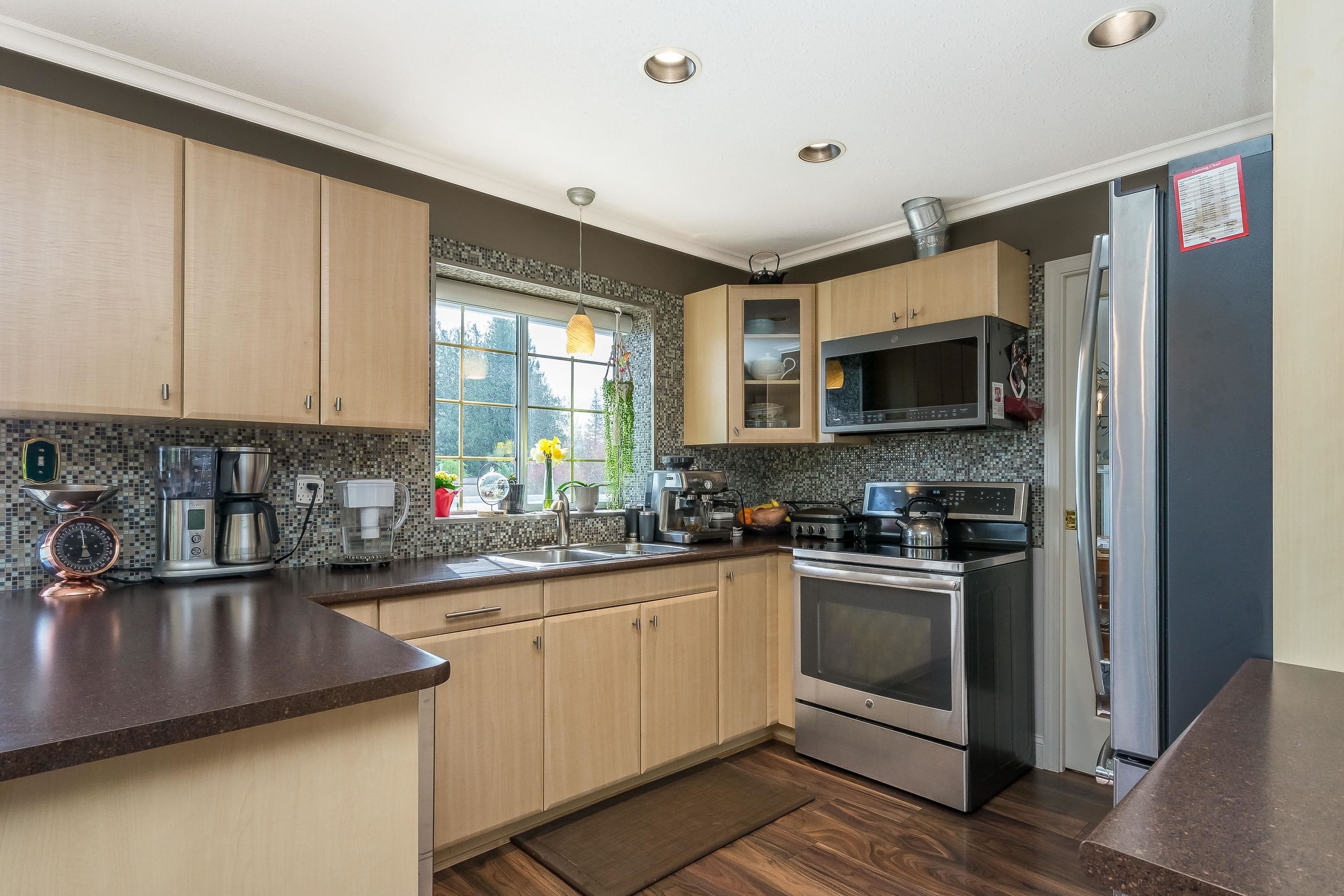 2245 Foothills Court, Abbotsford, V3G 1E1 — photo 2