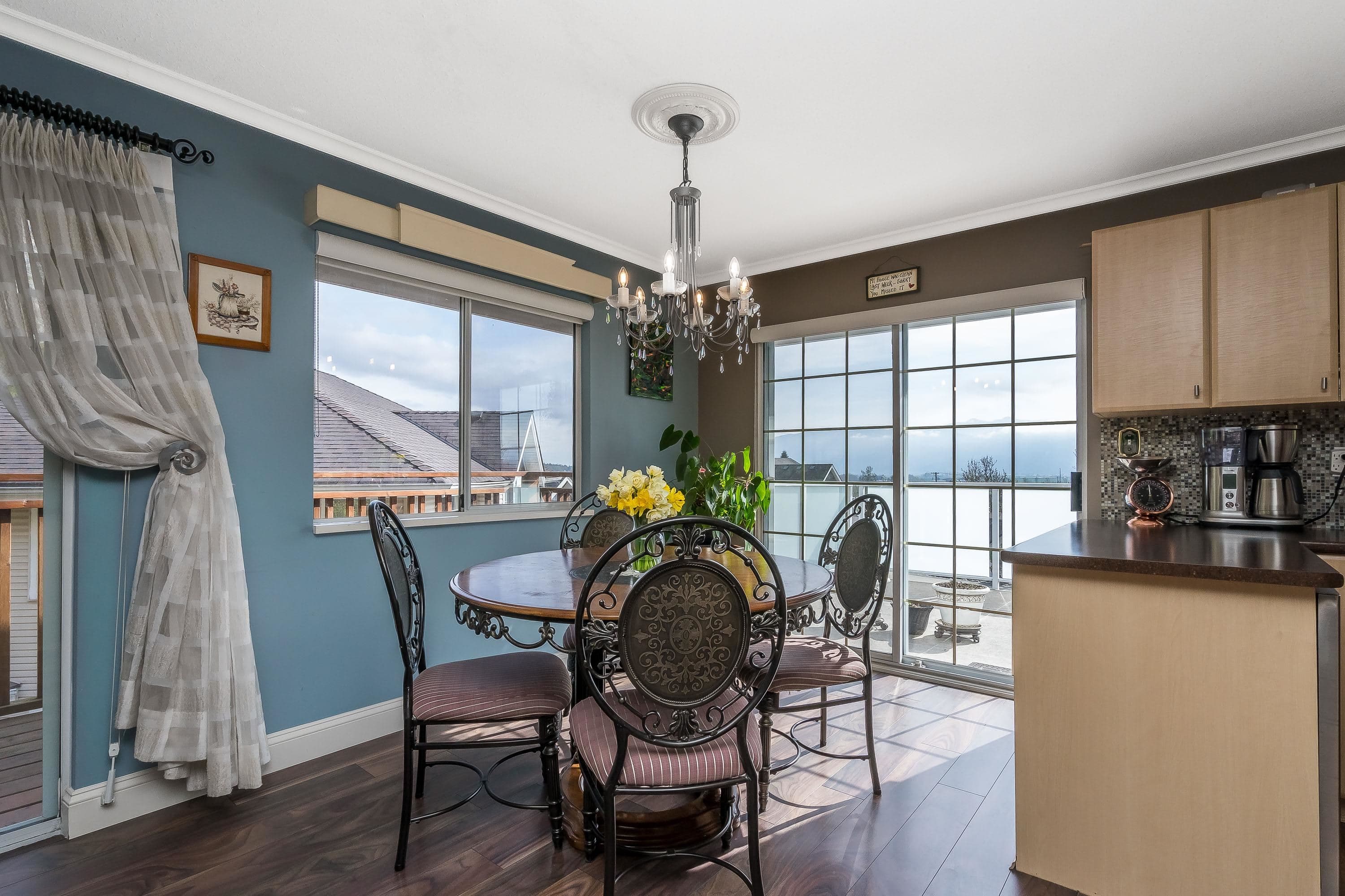 2245 Foothills Court, Abbotsford, V3G 1E1 — photo 5
