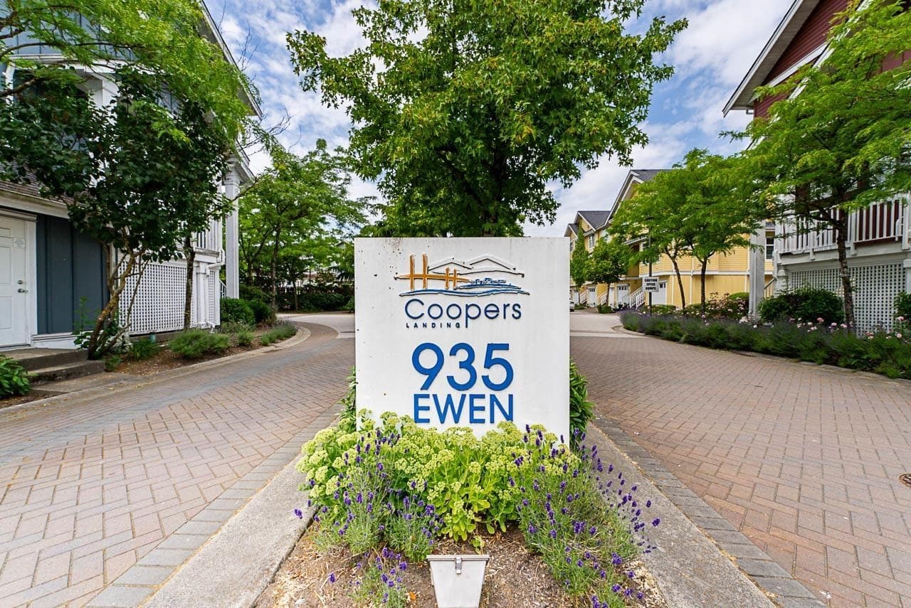 35 - 935 Ewen Avenue, New Westminster, V3M 0A1 — photo 1