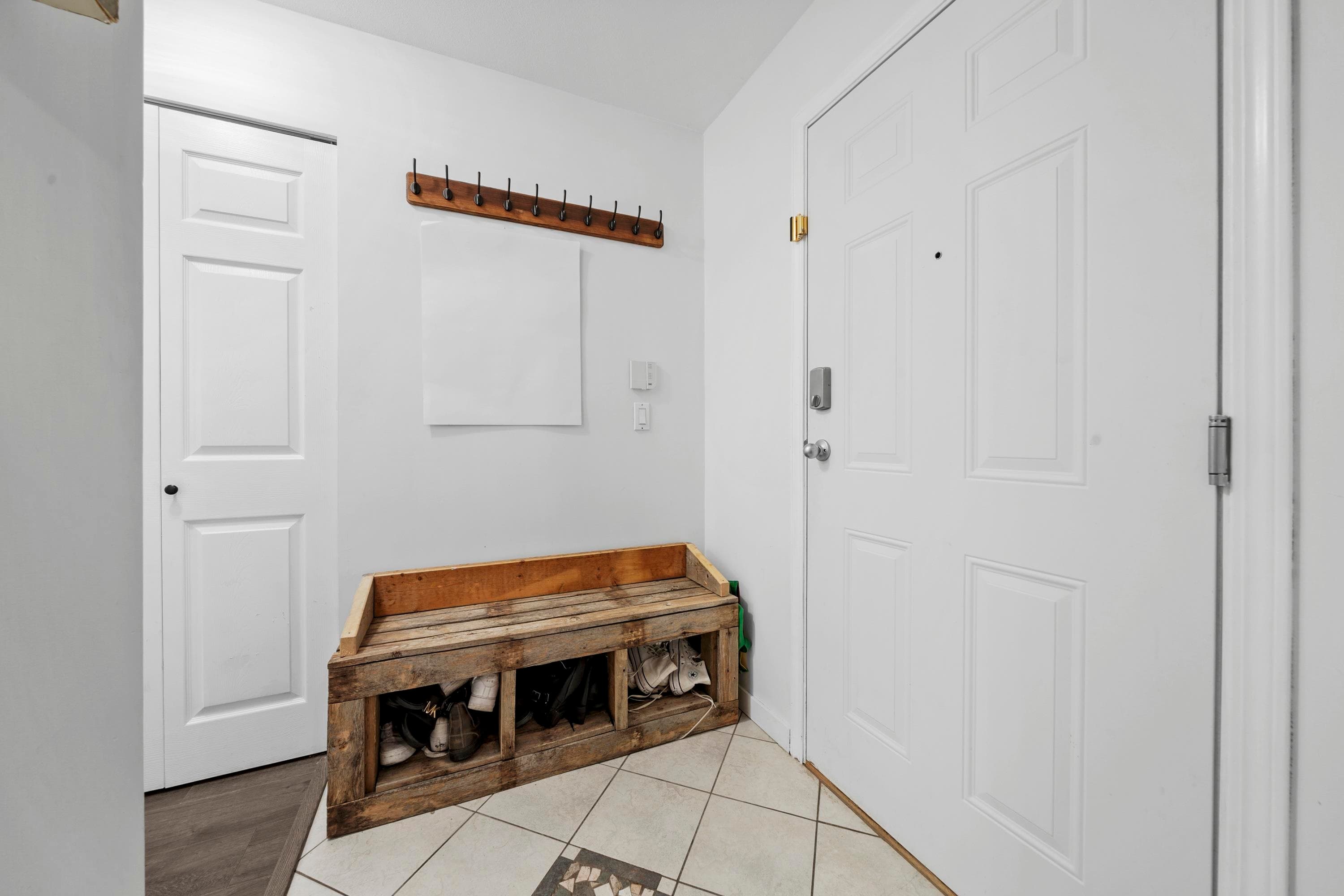 311 - 121 Shoreline Circle, Port Moody, V3H 5G2 — photo 4