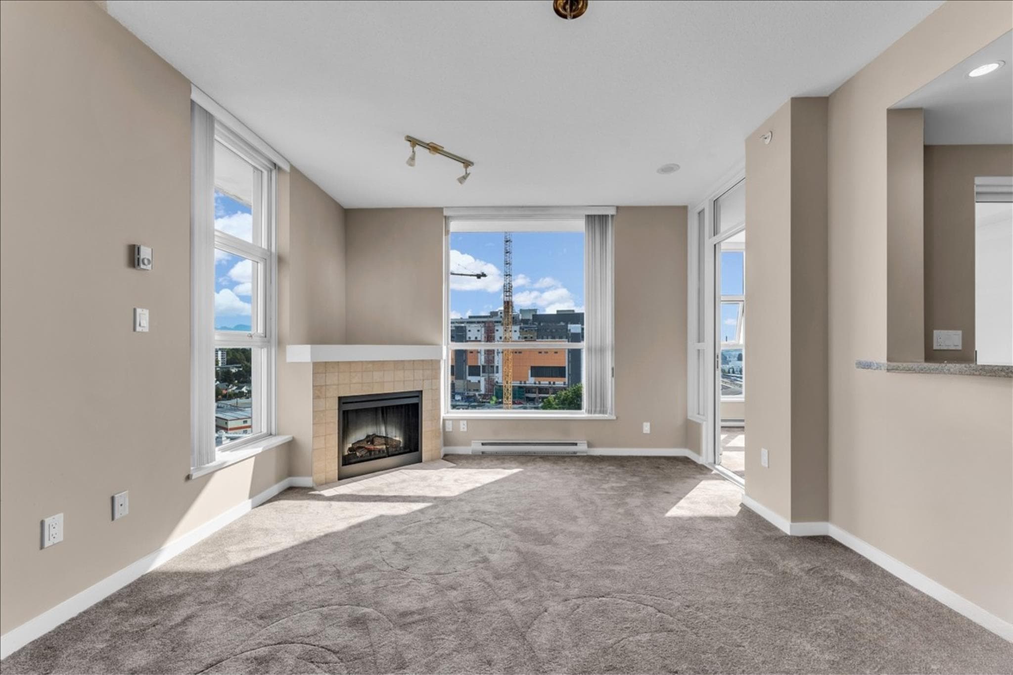 1202 - 189 National Avenue, Vancouver, V6A 4L8 — photo 2