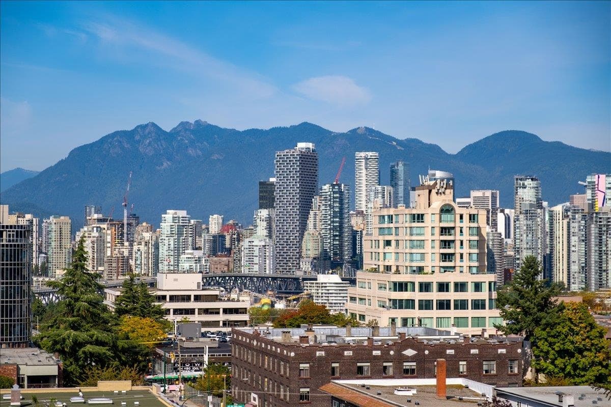 802 - 1405 W 12th Avenue, Vancouver