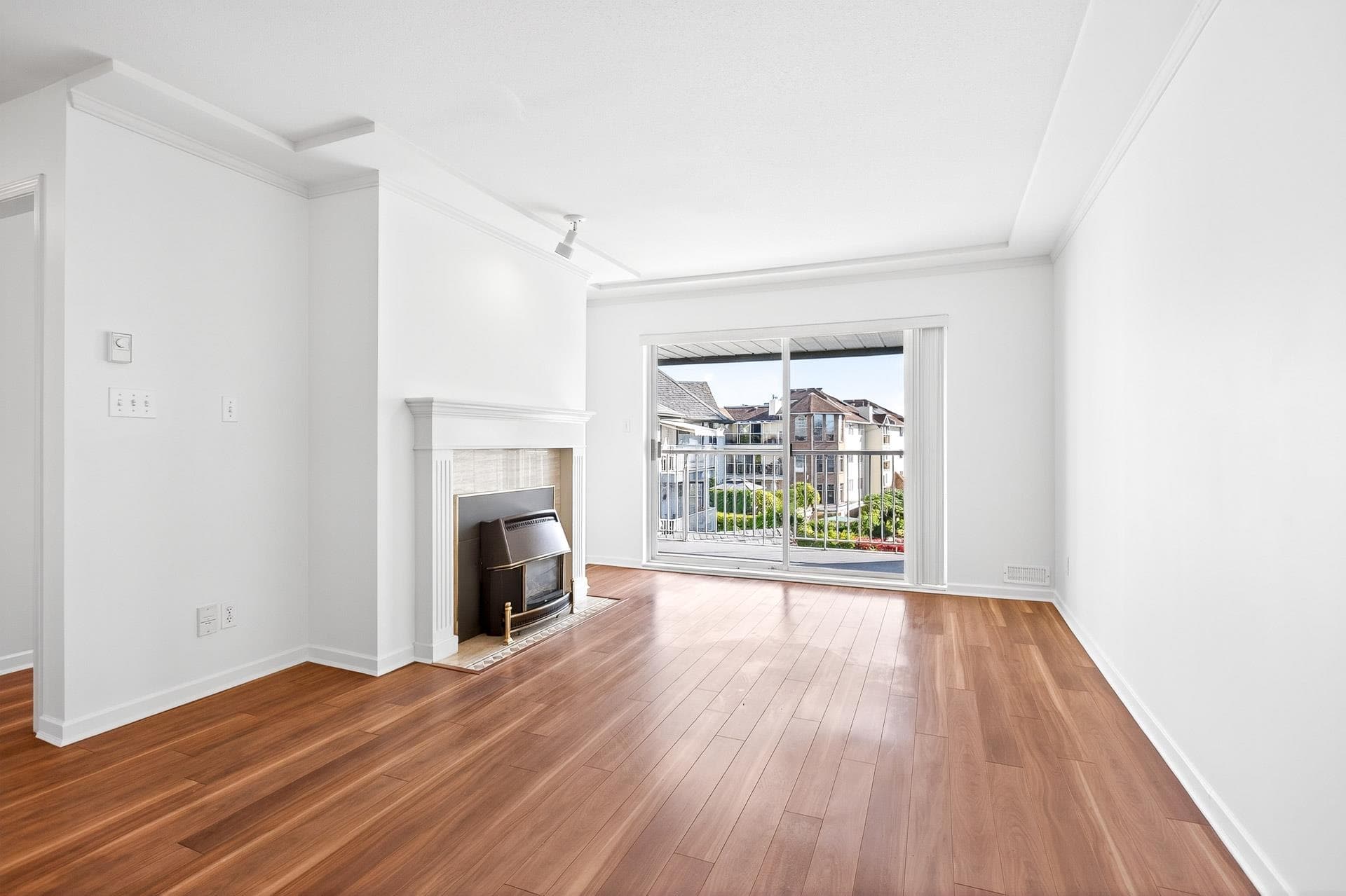 301 - 11601 227 Street, Maple Ridge, V2X 0J7 — photo 5