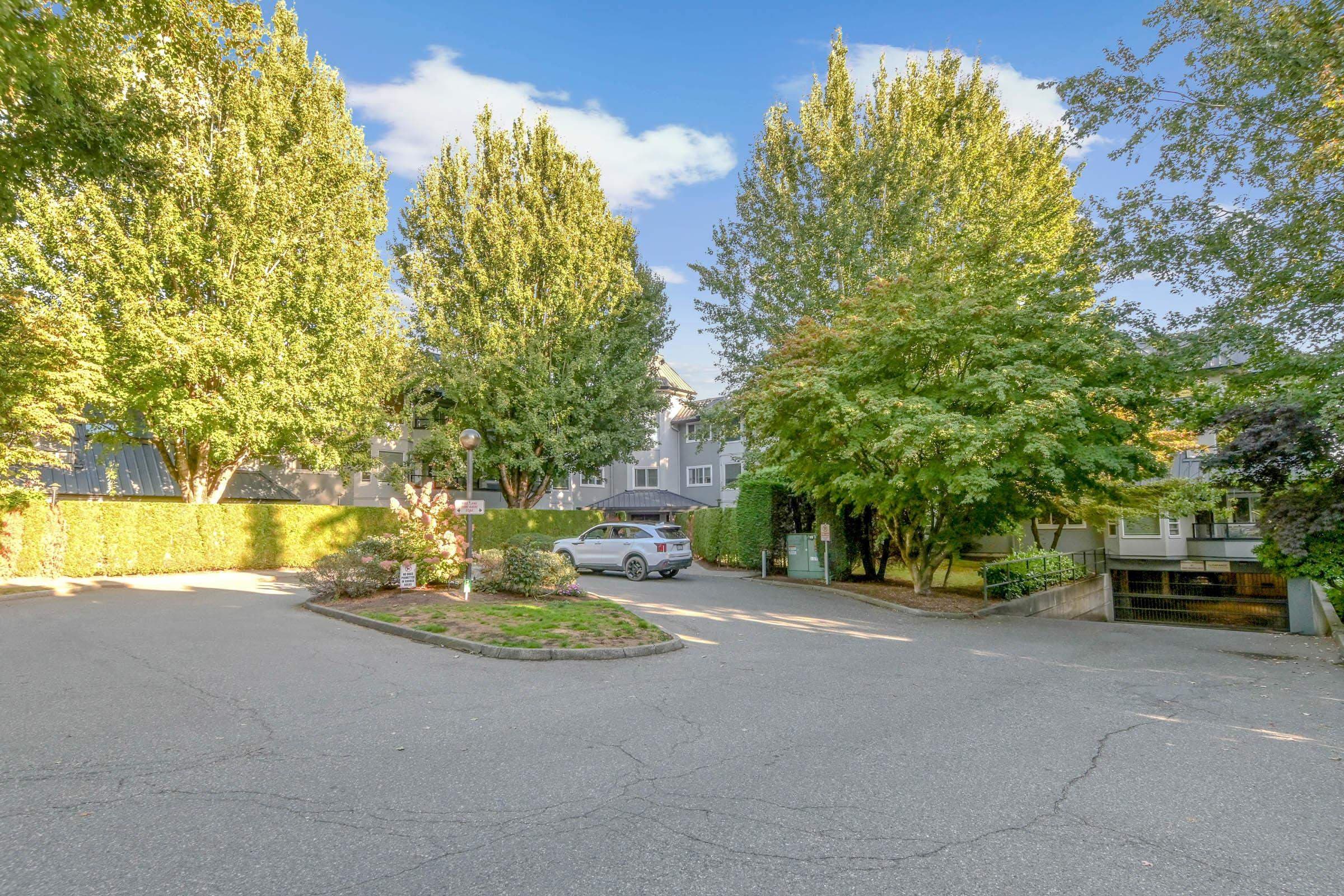 104 - 2700 Mccallum Road, Abbotsford, V2S 6X9 — photo 2