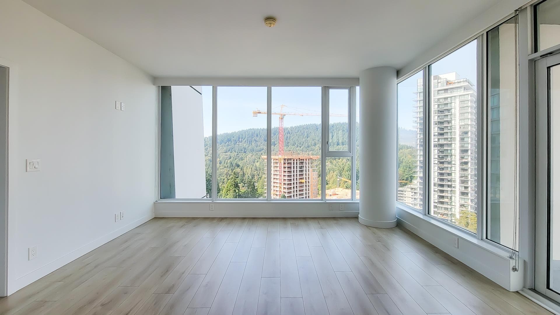 1105 - 567 Clarke Road, Coquitlam, V3J 0K7 — photo 3