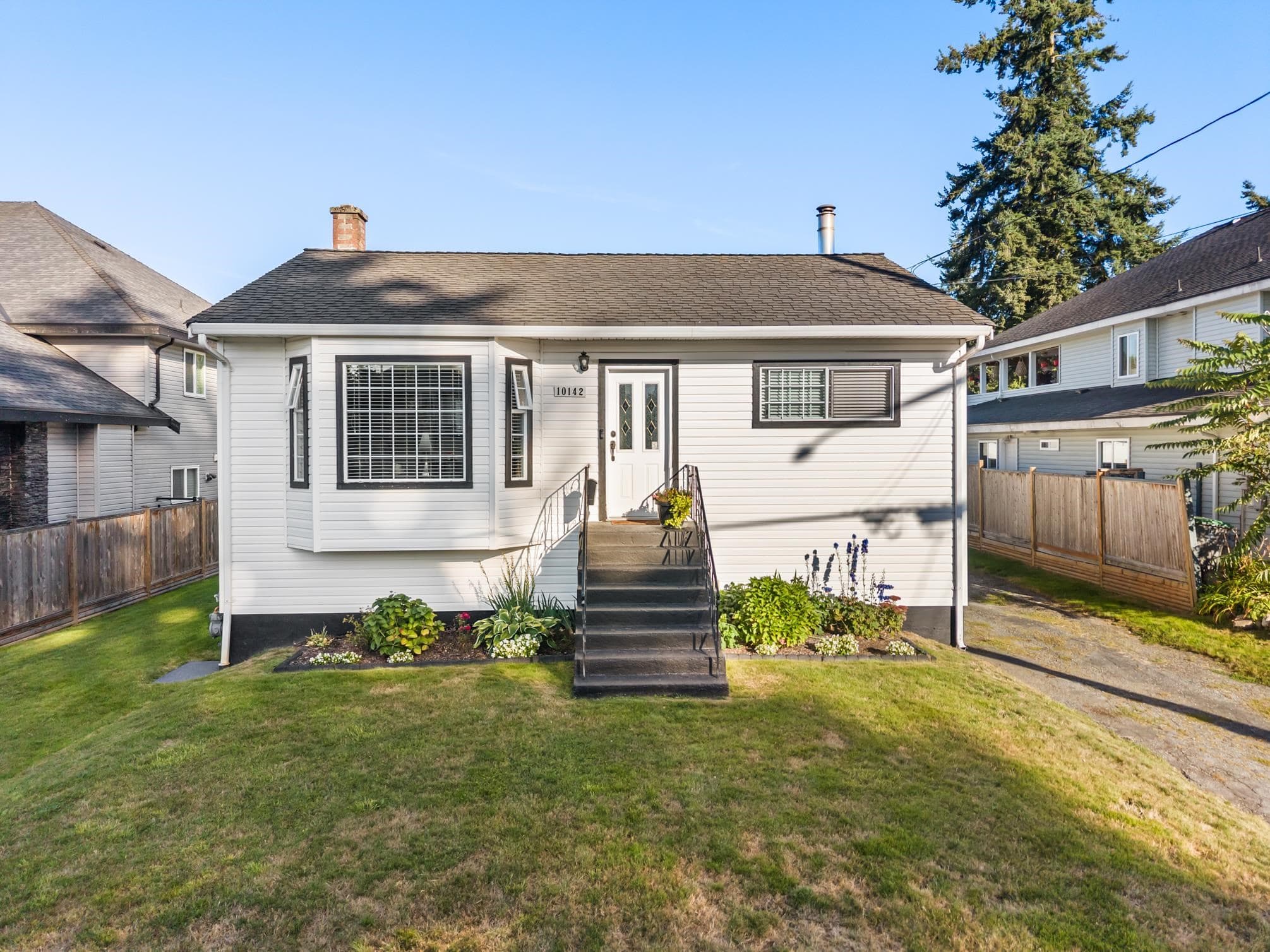10142 128a Street, Surrey — sold
