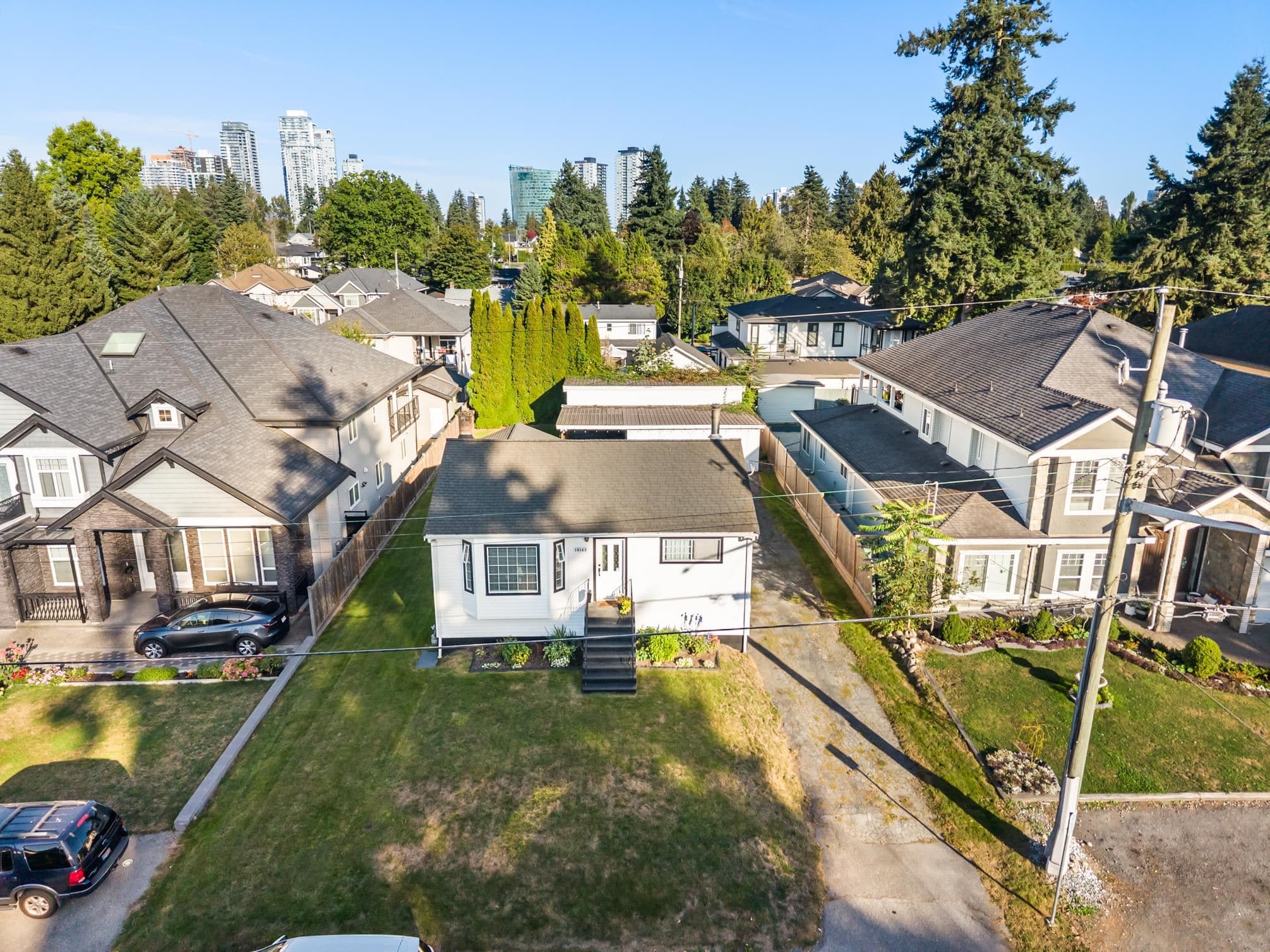 10142 128a Street, Surrey, V3T 3E6 — photo 4