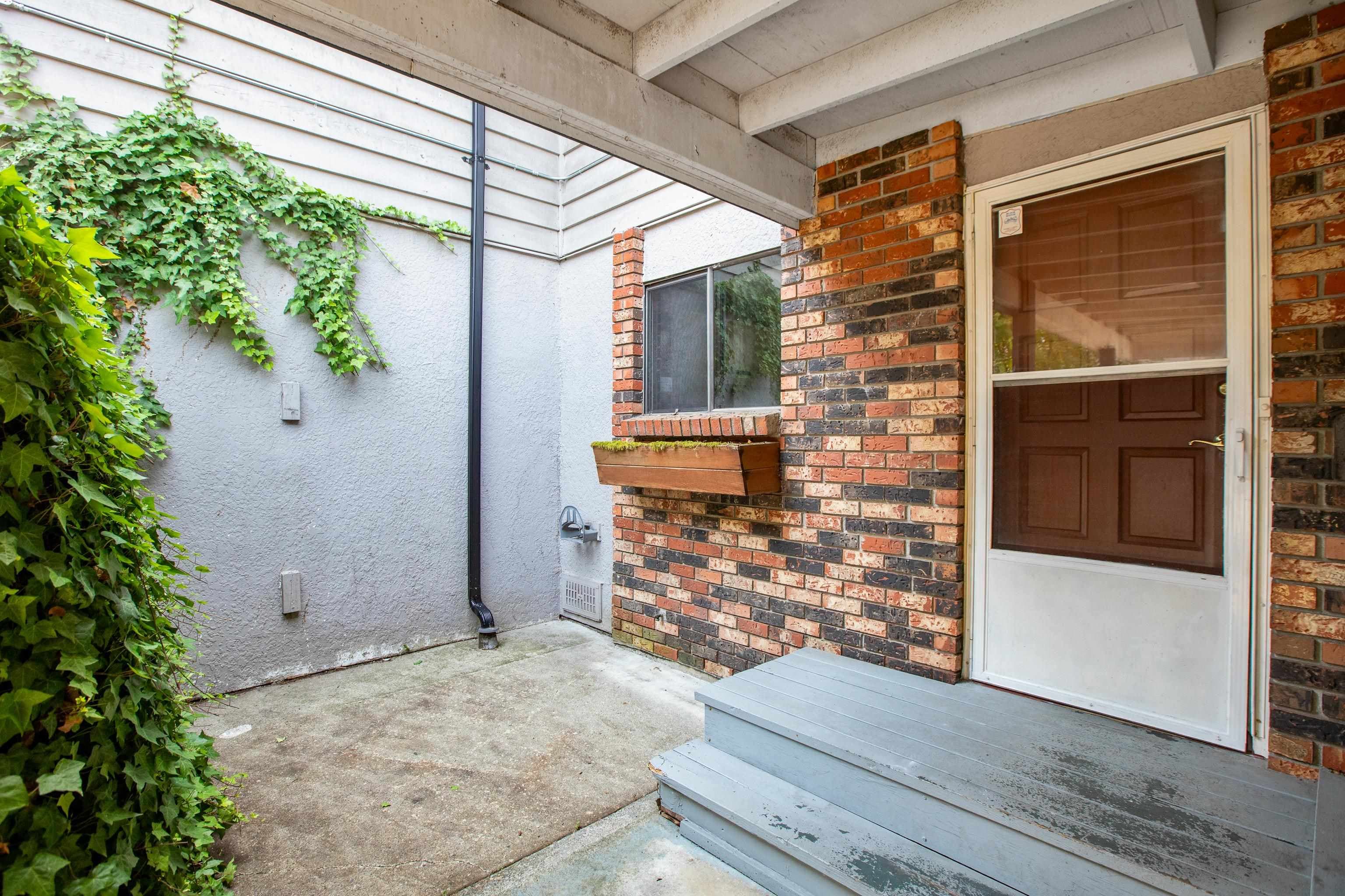 22 - 12122 Schmidt Crescent, Maple Ridge, V2X 8A2 — photo 3