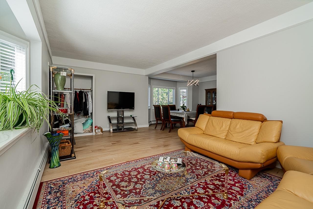 3099 W 6th Avenue, Vancouver, V6K 1X4 — photo 2