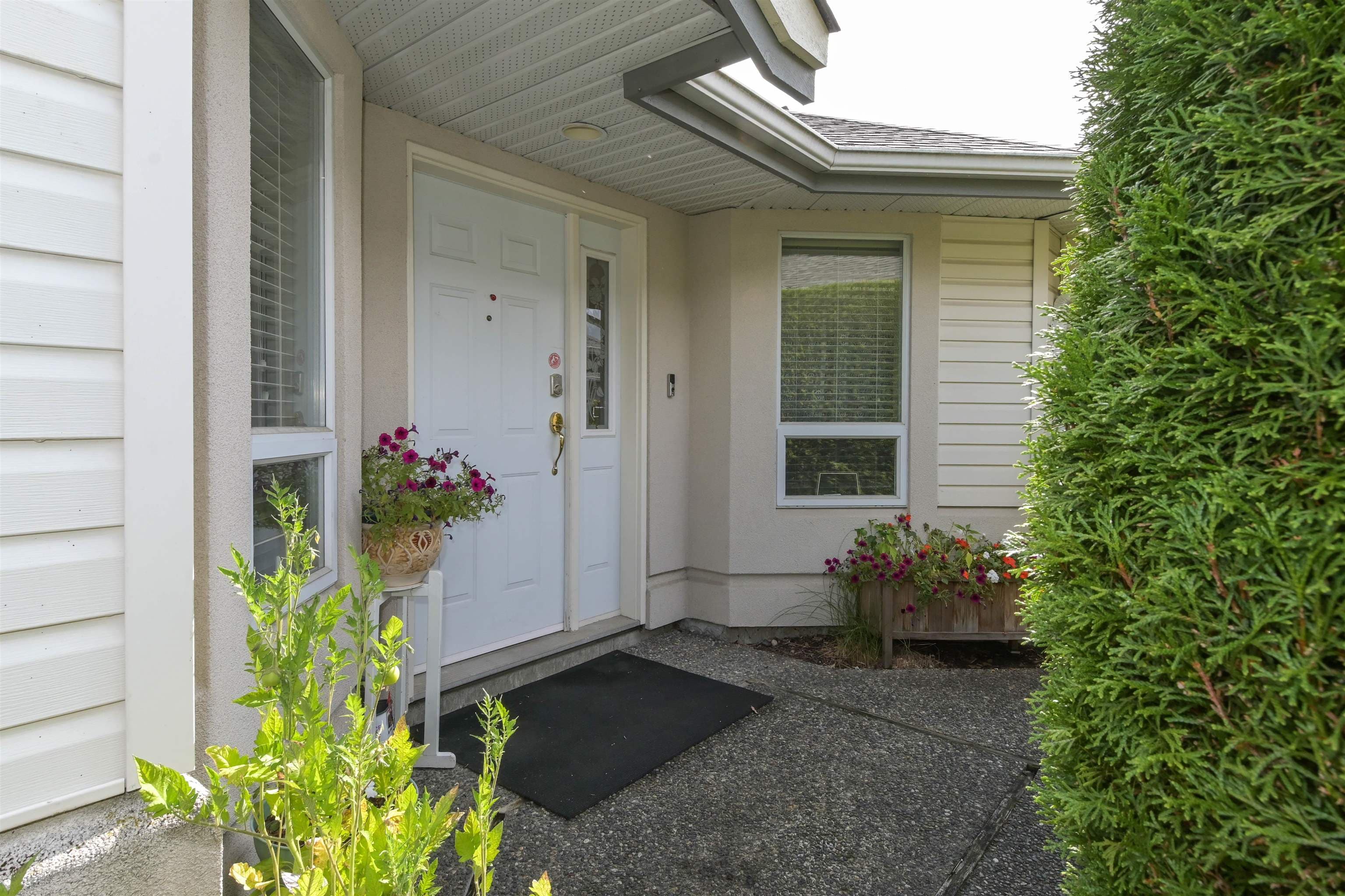 117 - 31406 Upper Maclure Road, Abbotsford, V2T 5L8 — photo 2