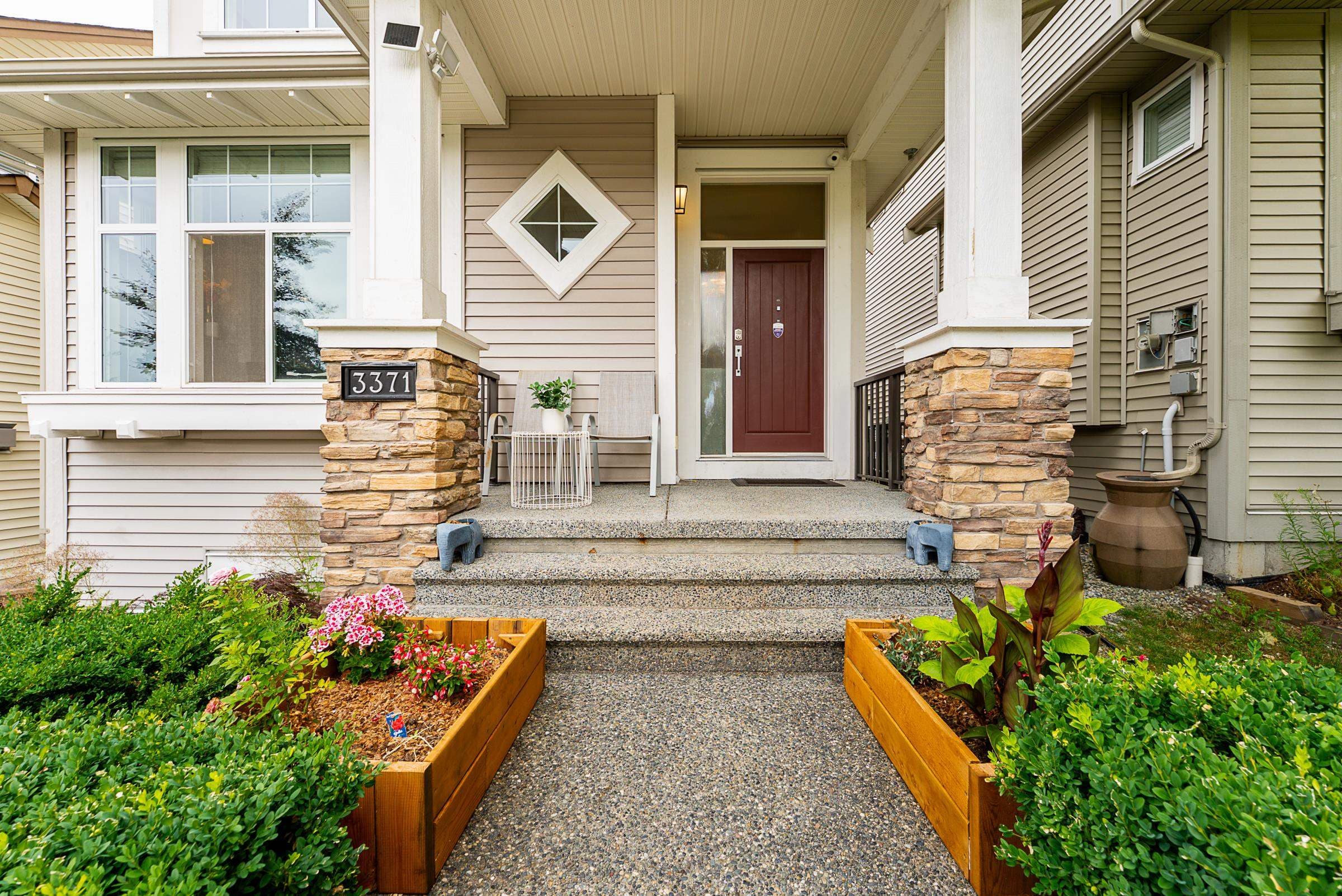 3371 Watkins Avenue, Coquitlam, V3E 0B3 — photo 2