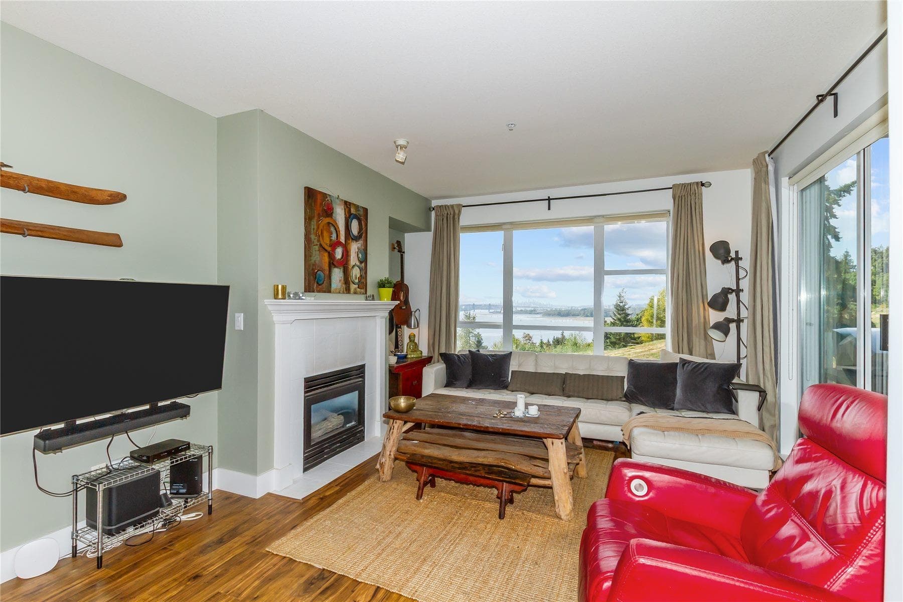 302 - 3608 Deercrest Drive, North Vancouver, V7G 2S8 — photo 4