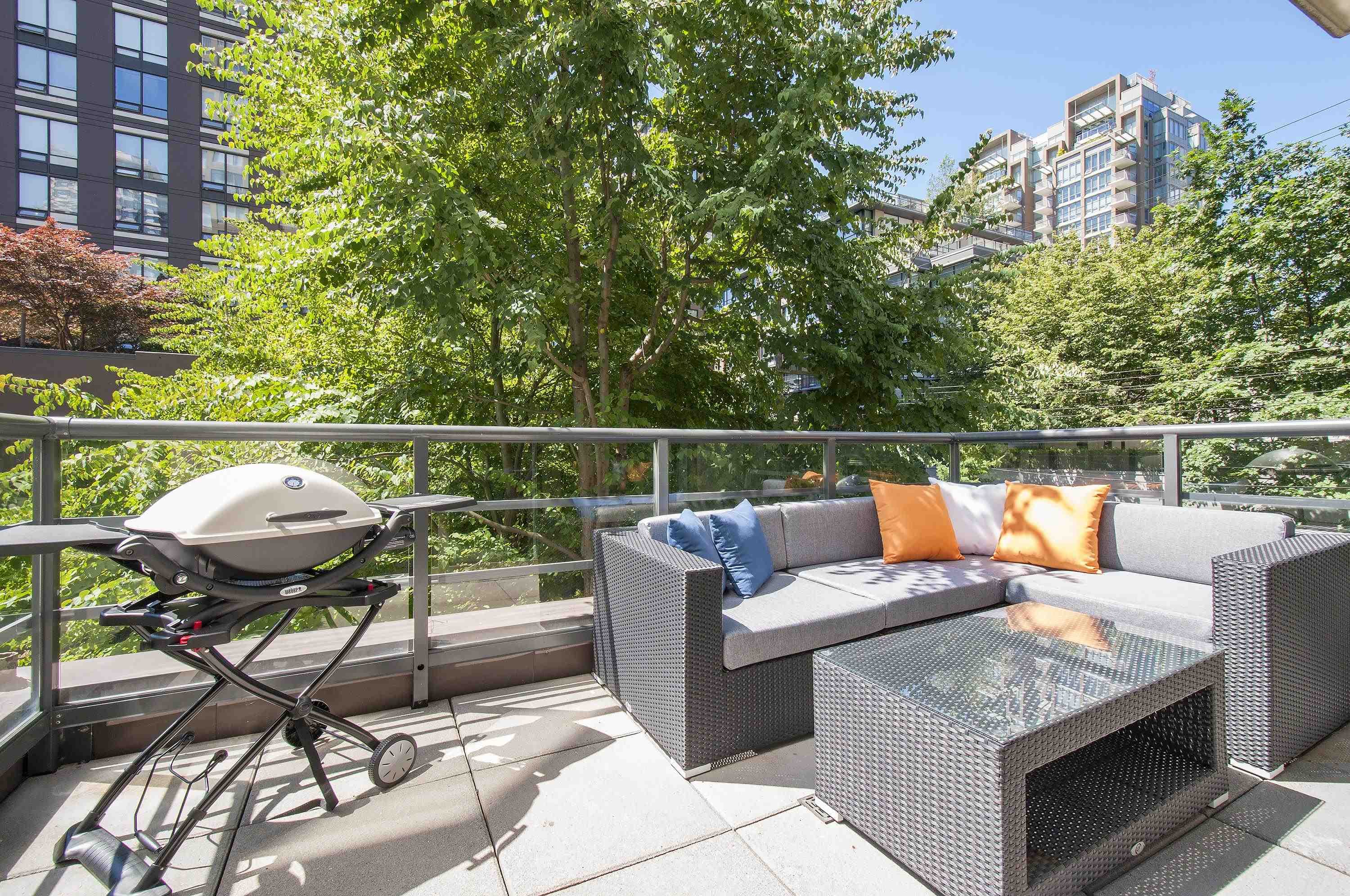 307 - 1001 Homer Street, Vancouver, V6B 1M9 — photo 2