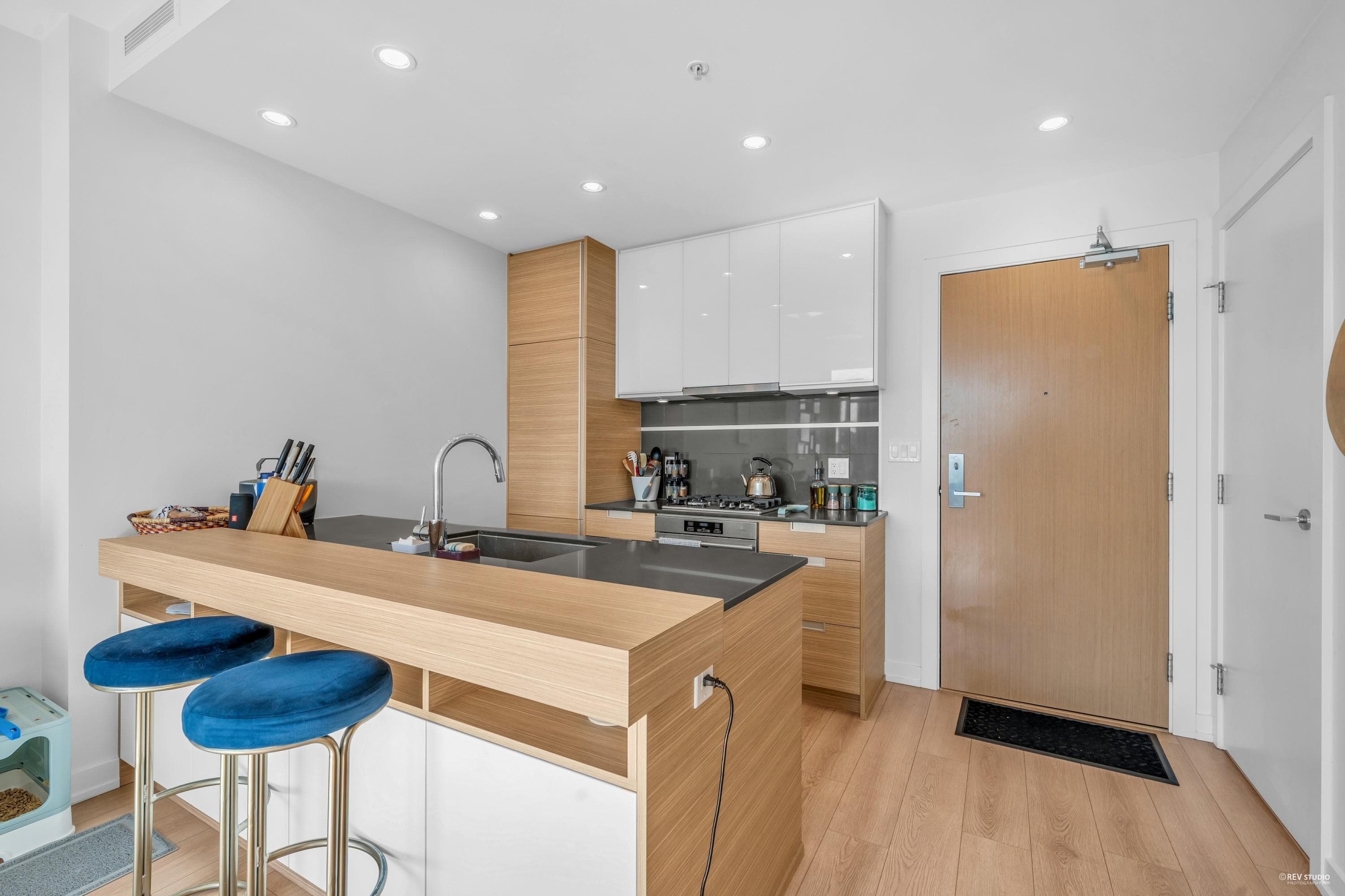 1108 - 4688 Kingsway, Burnaby, V5H 0E9 — photo 5