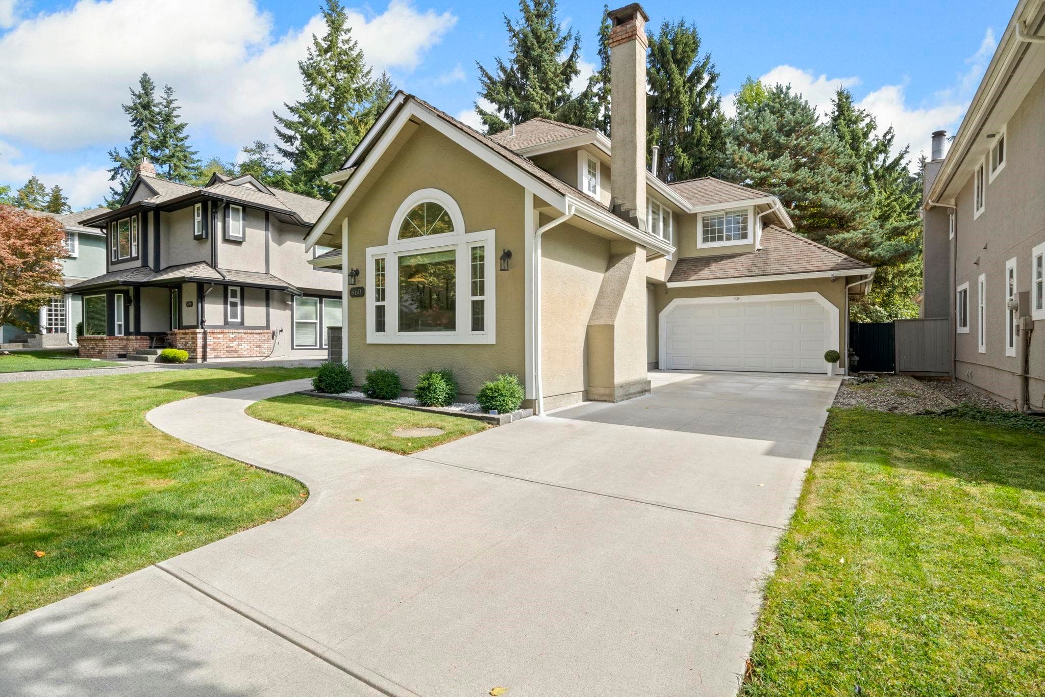 860 Ruckle Court, North Vancouver, V7H 2P6 — photo 2