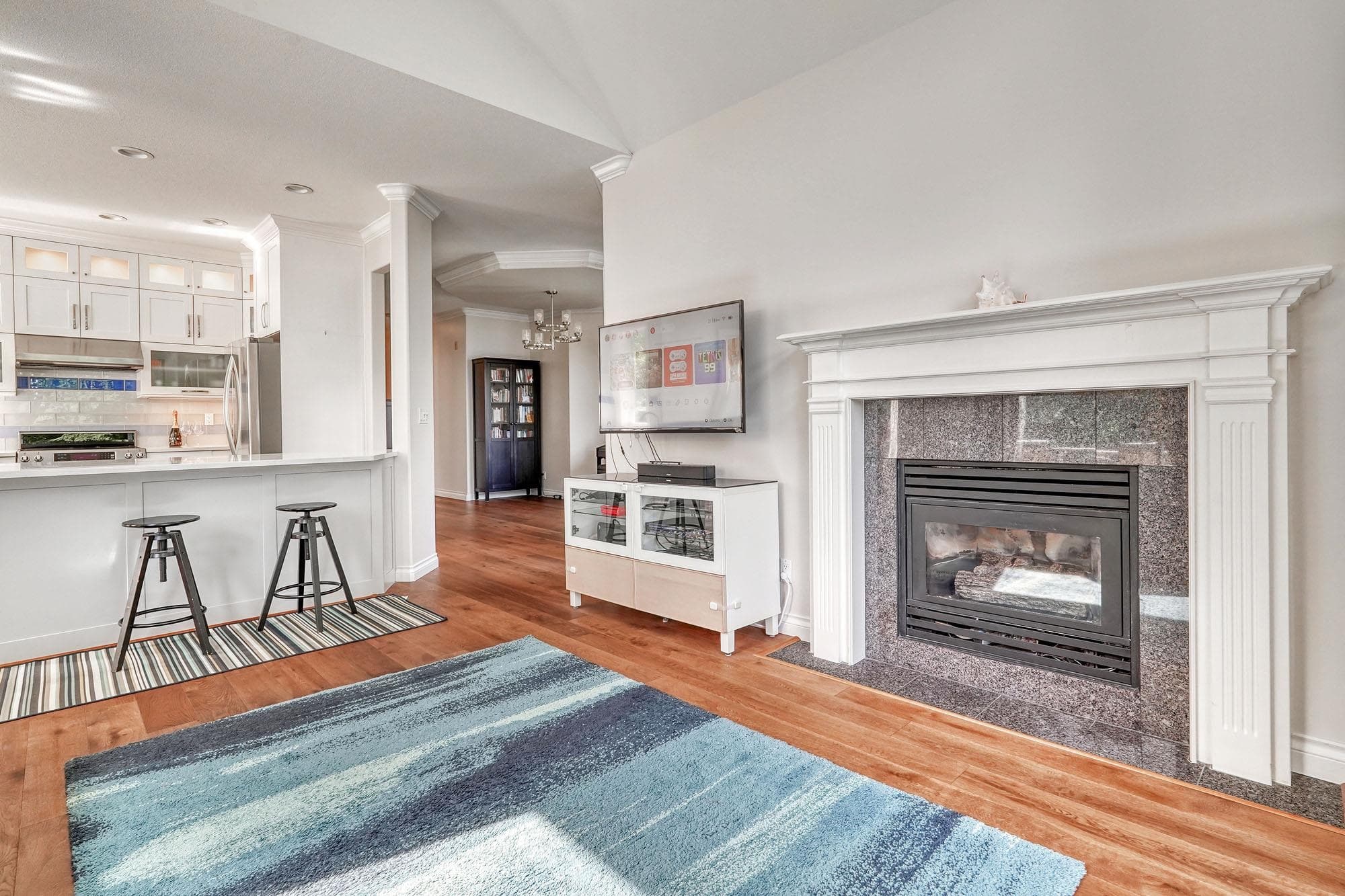 206 - 3280 Plateau Boulevard, Coquitlam, V3E 3J5 — photo 5