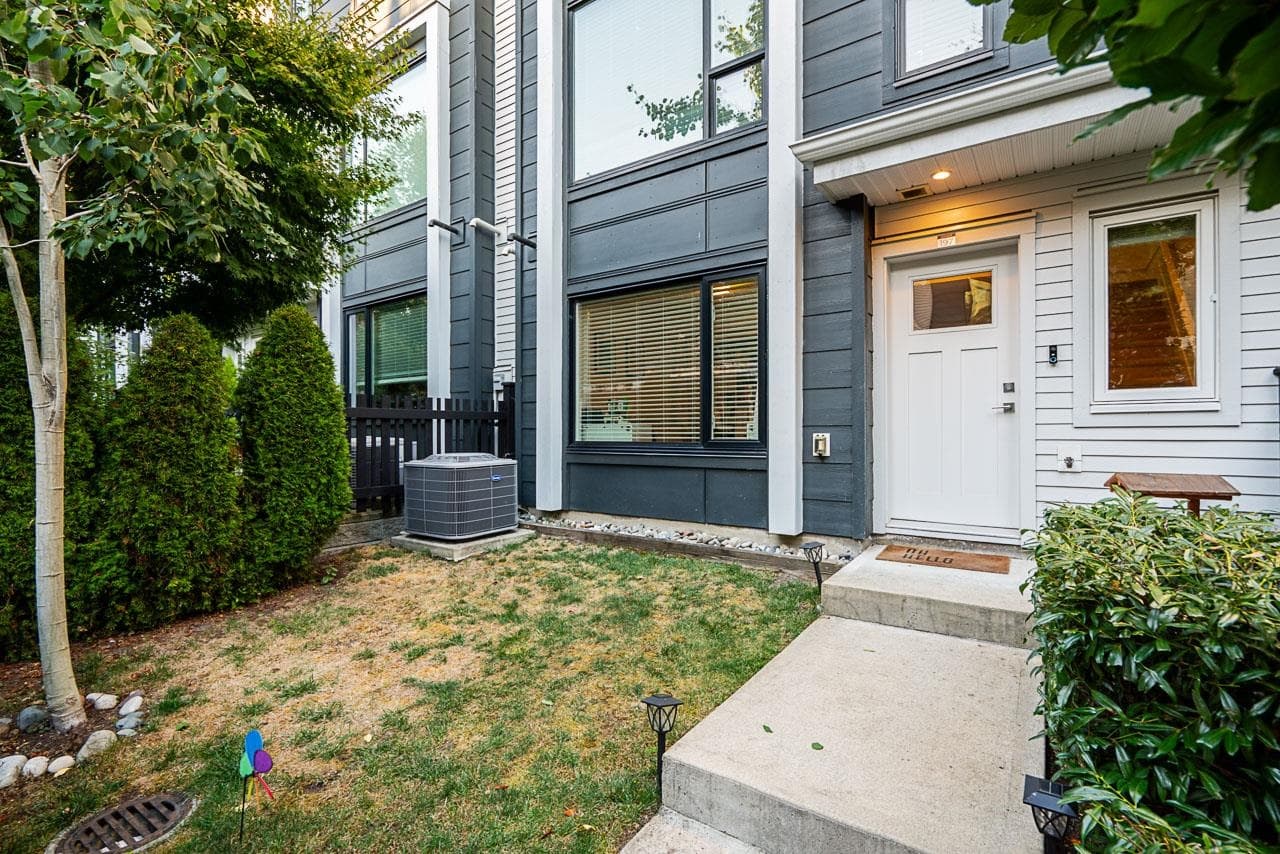 197 - 2277 Oak Meadows Drive, Surrey, V3Z 0W6 — photo 2