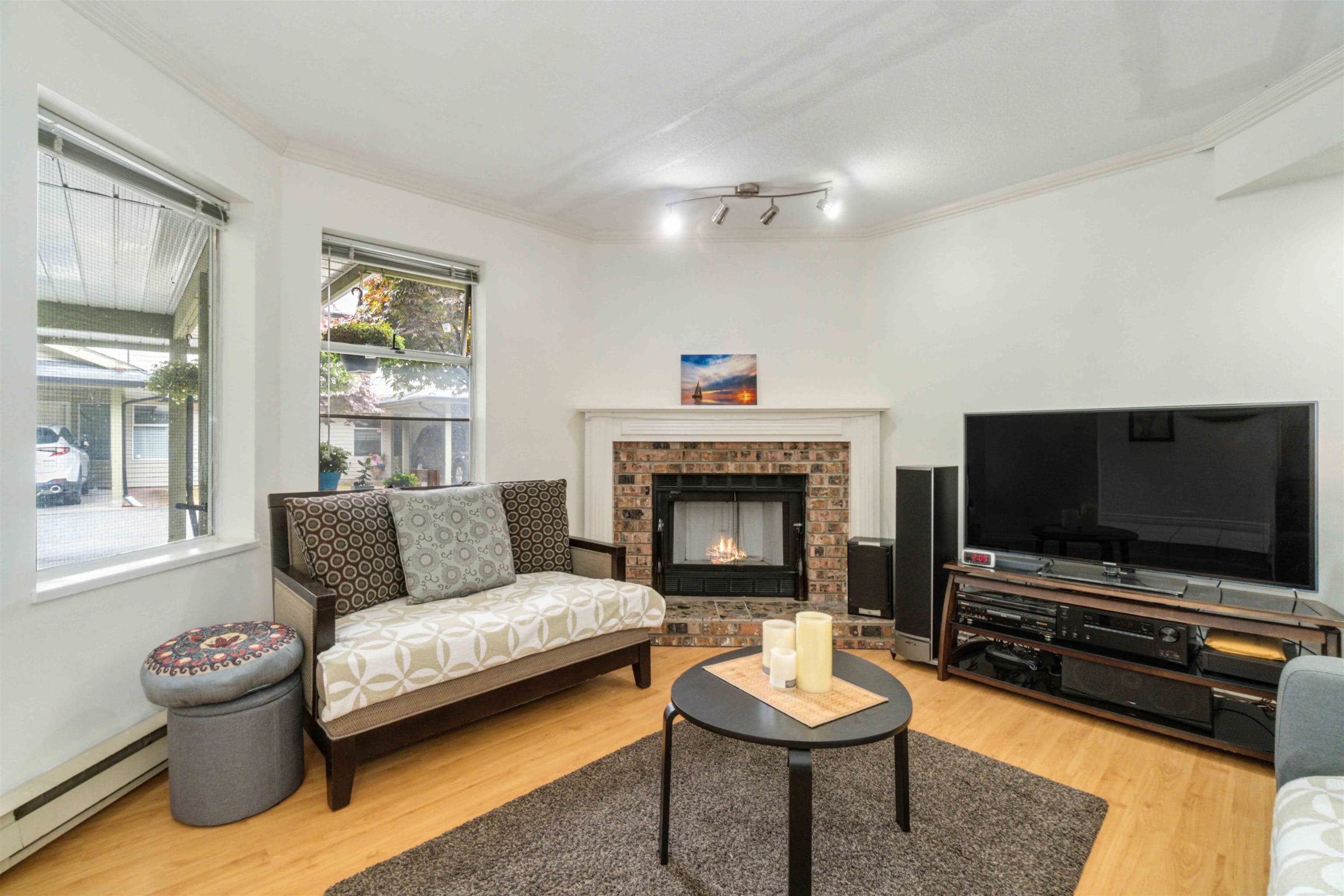 4 - 7131 Garden City Road, Richmond, V6Y 3M8 — photo 2