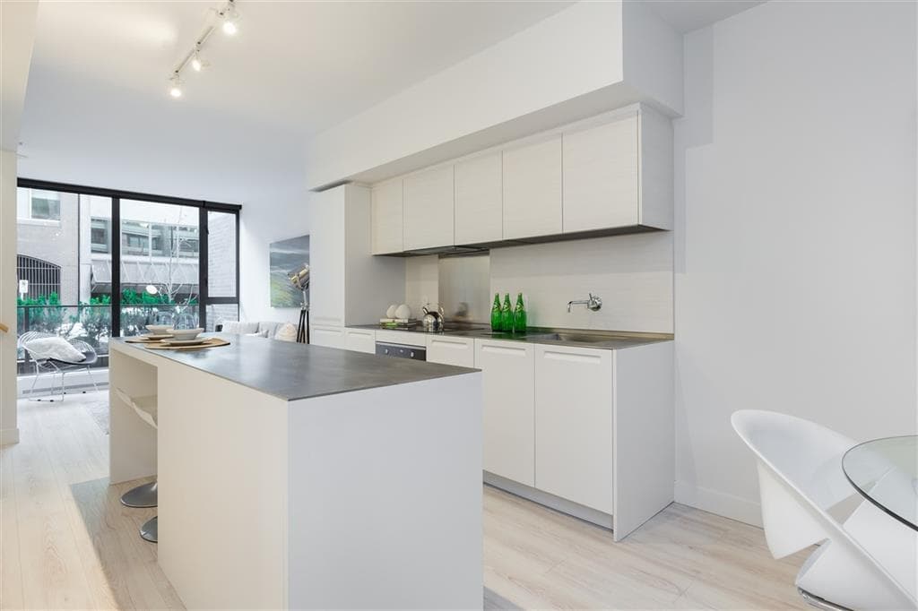 1135 Hornby Street, Vancouver, V6Z 1W1 — photo 3