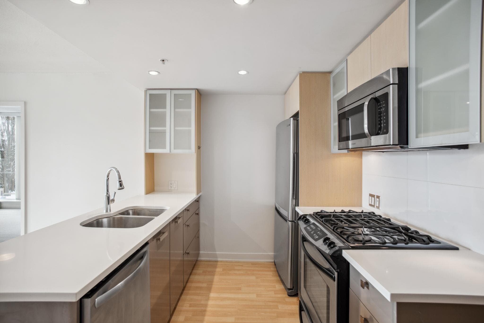 306 - 7080 No. 3 Road, Richmond, V6Y 0B5 — photo 4