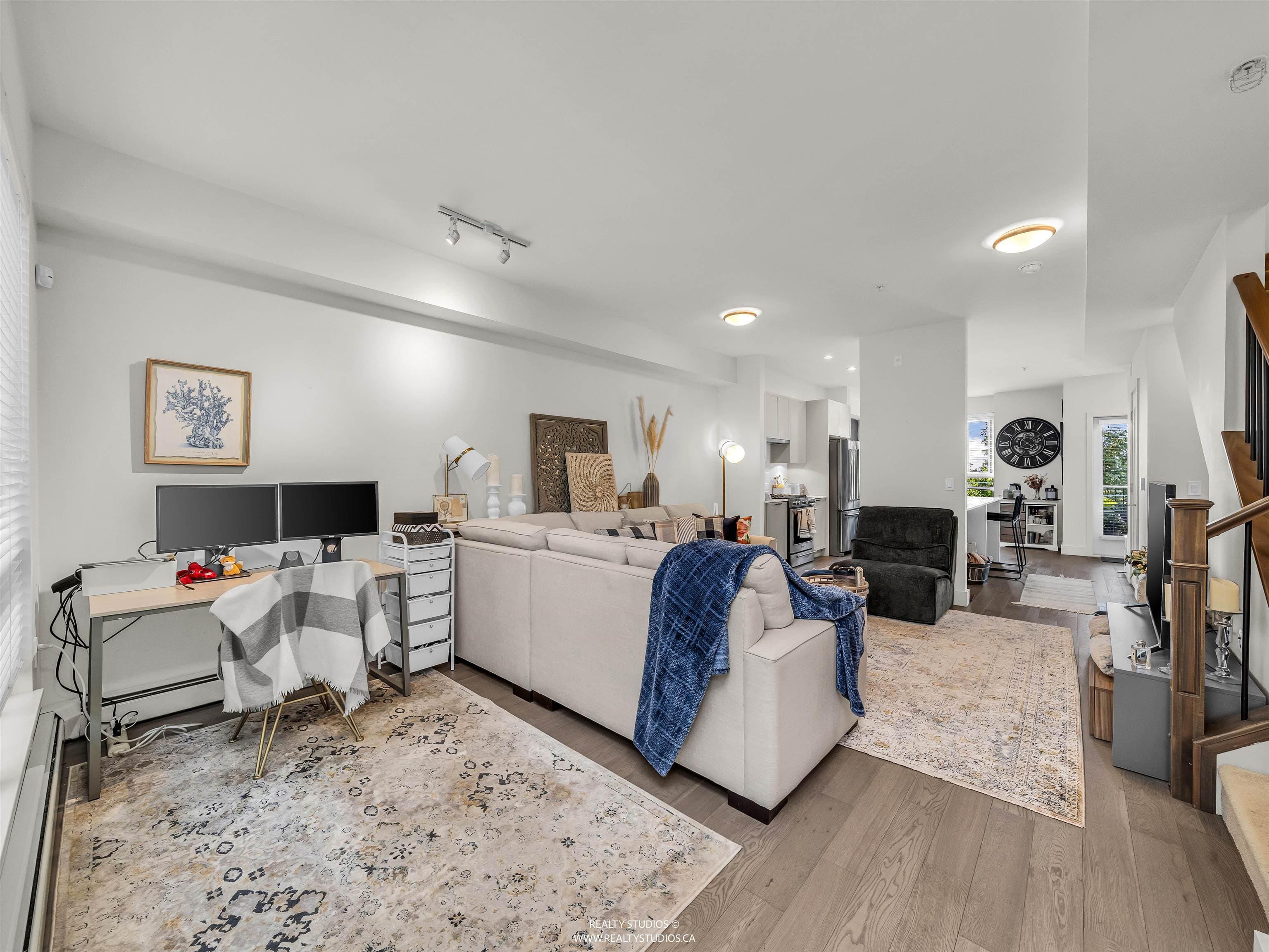 8 - 244 E 5th Street, North Vancouver, V7L 1L7 — photo 3