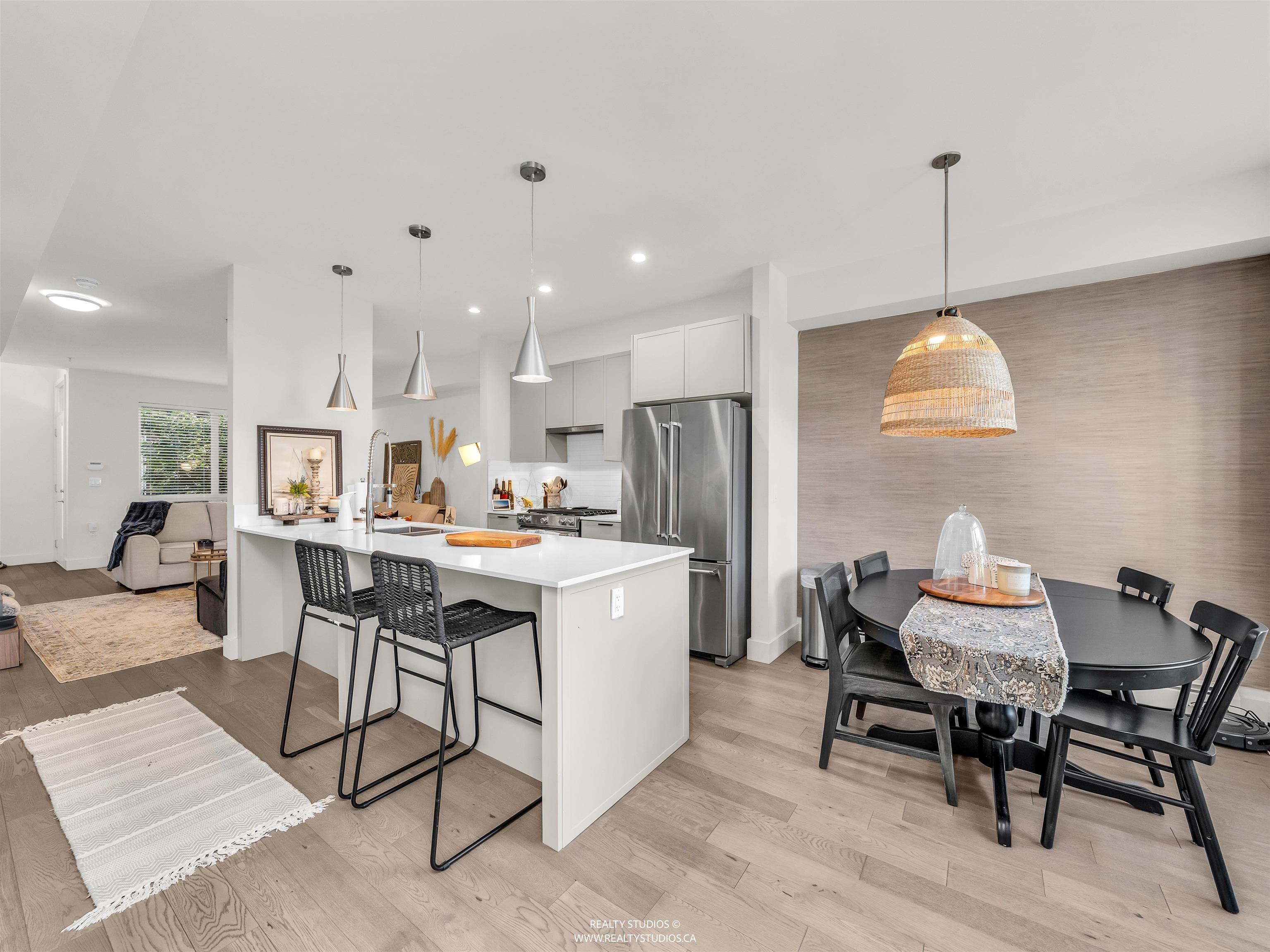 8 - 244 E 5th Street, North Vancouver, V7L 1L7 — photo 1