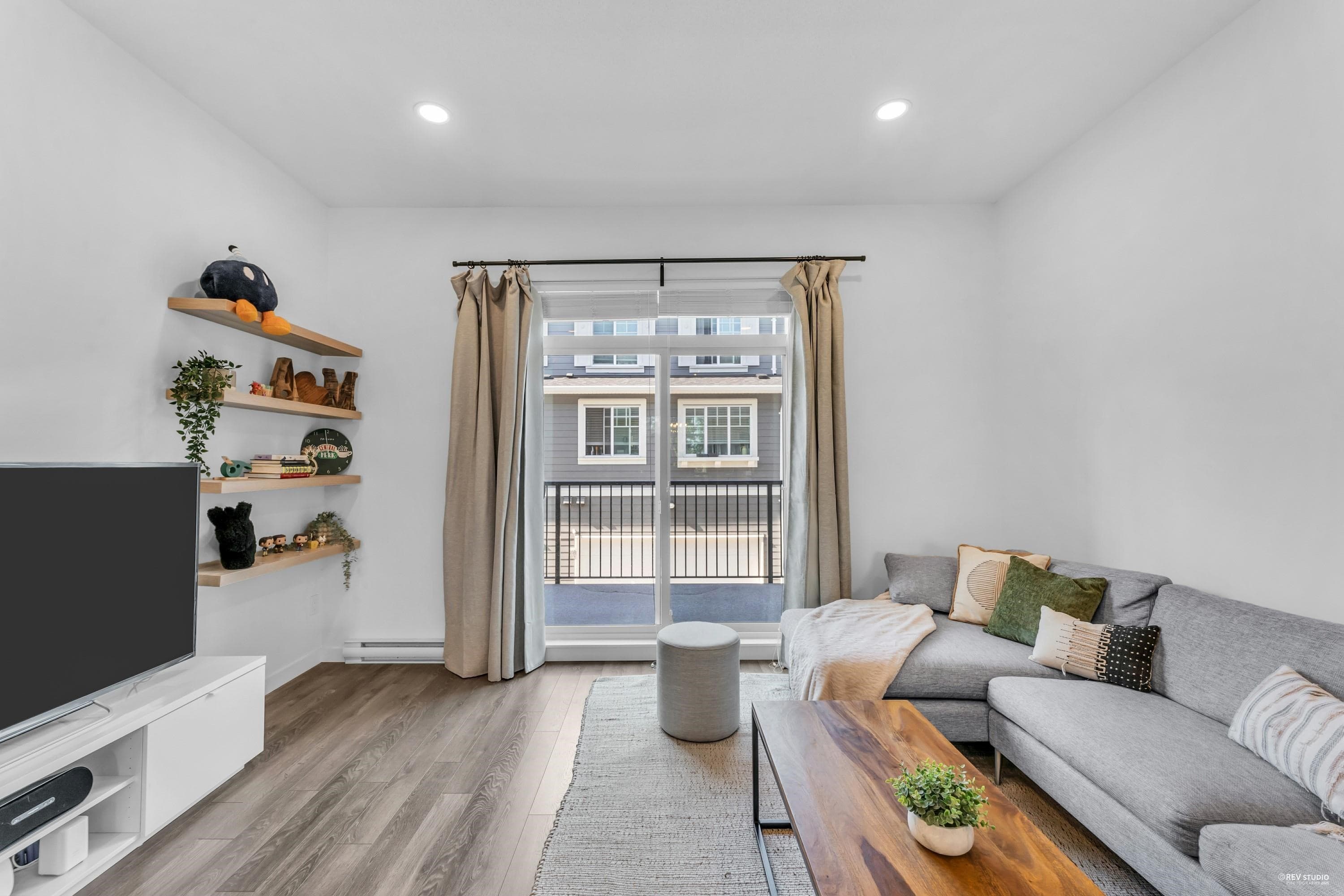 118 - 15850 85 Avenue, Surrey