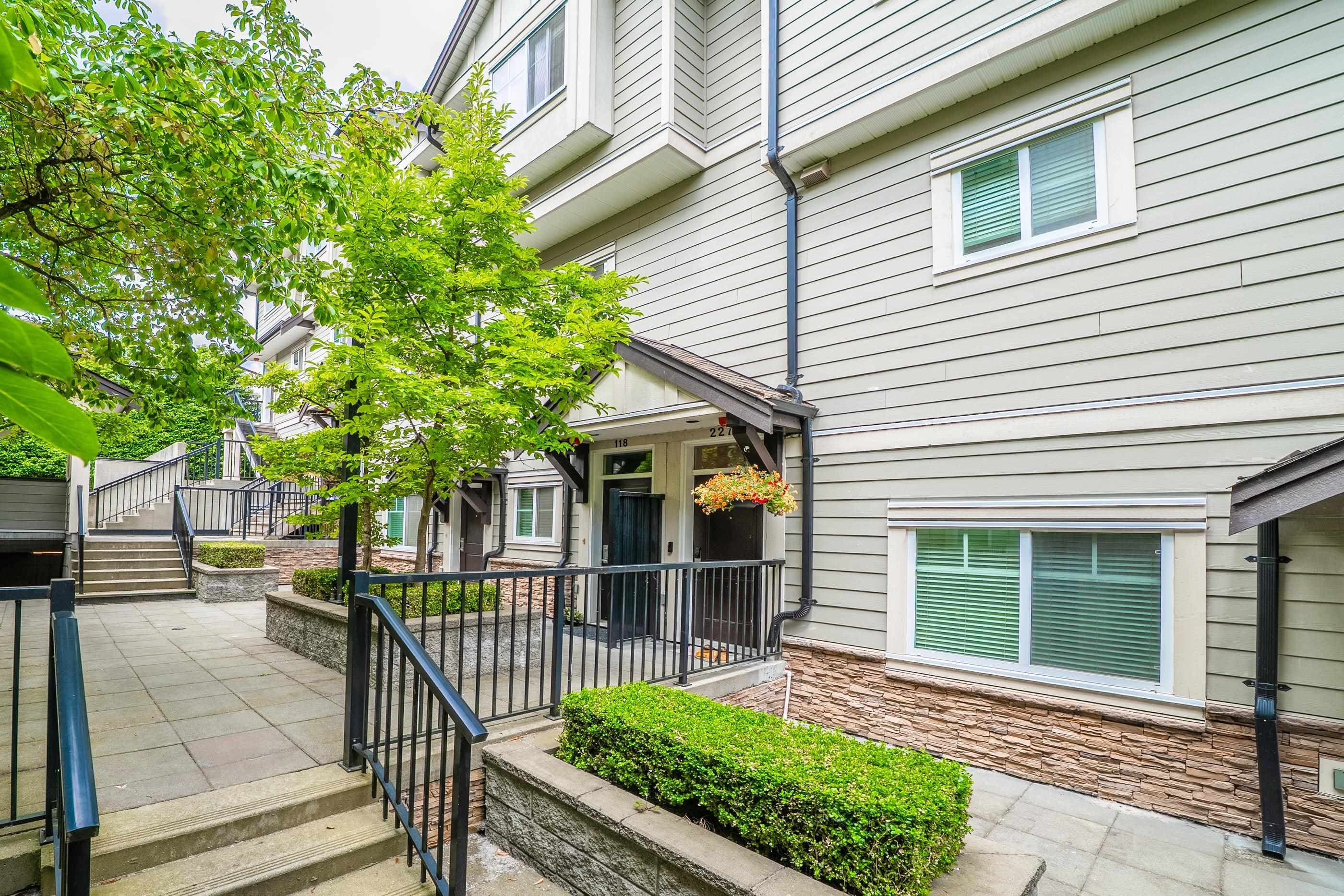 227 - 3888 Norfolk Street, Burnaby, V5G 1E5 — photo 2