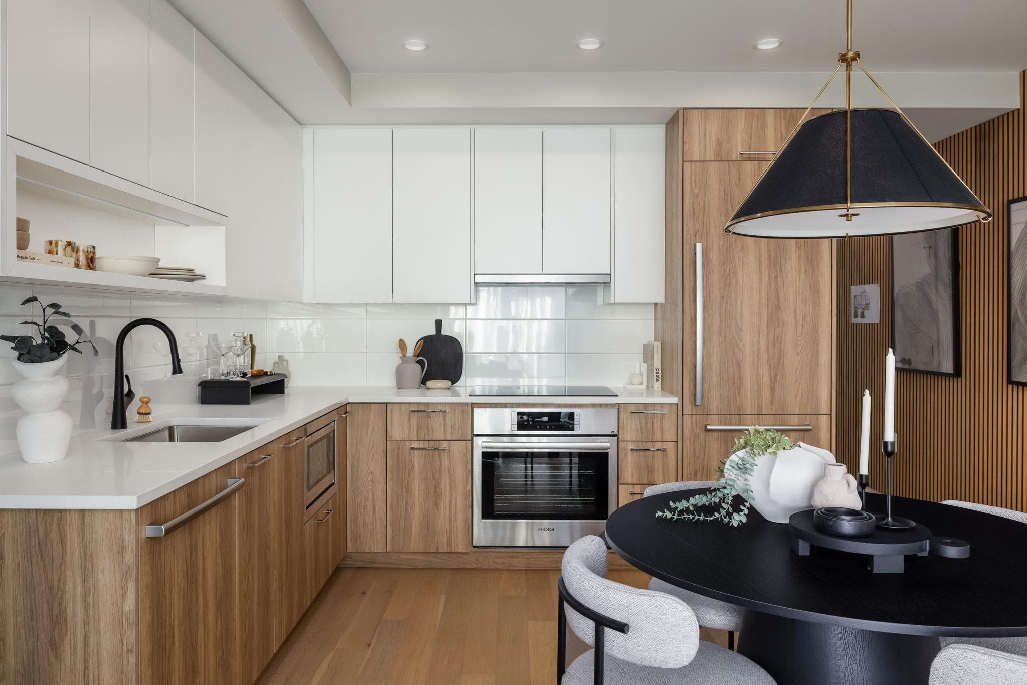 202 - 8398 Oak Street, Vancouver, V6P 4A9 — photo 4