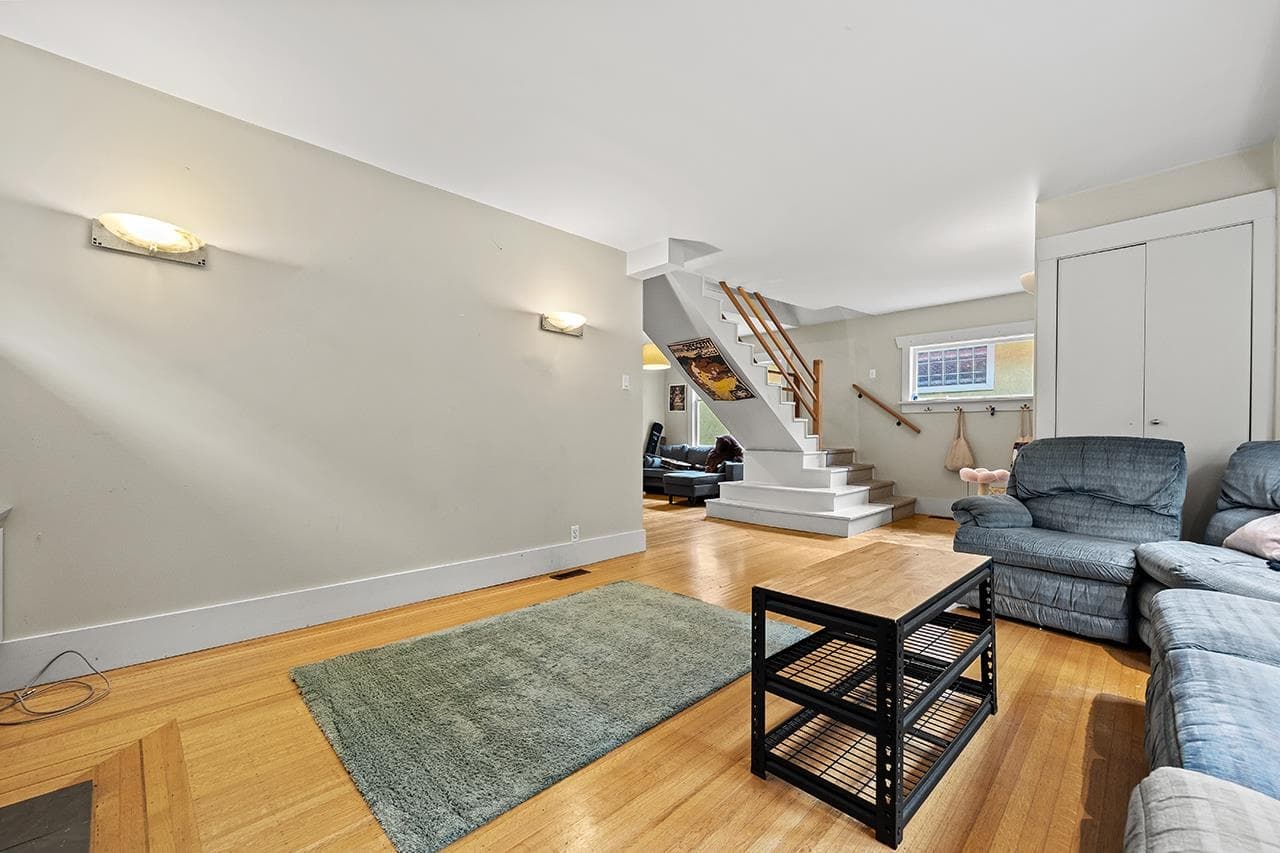 3825 W 31st Avenue, Vancouver, V6S 1Y2 — photo 4
