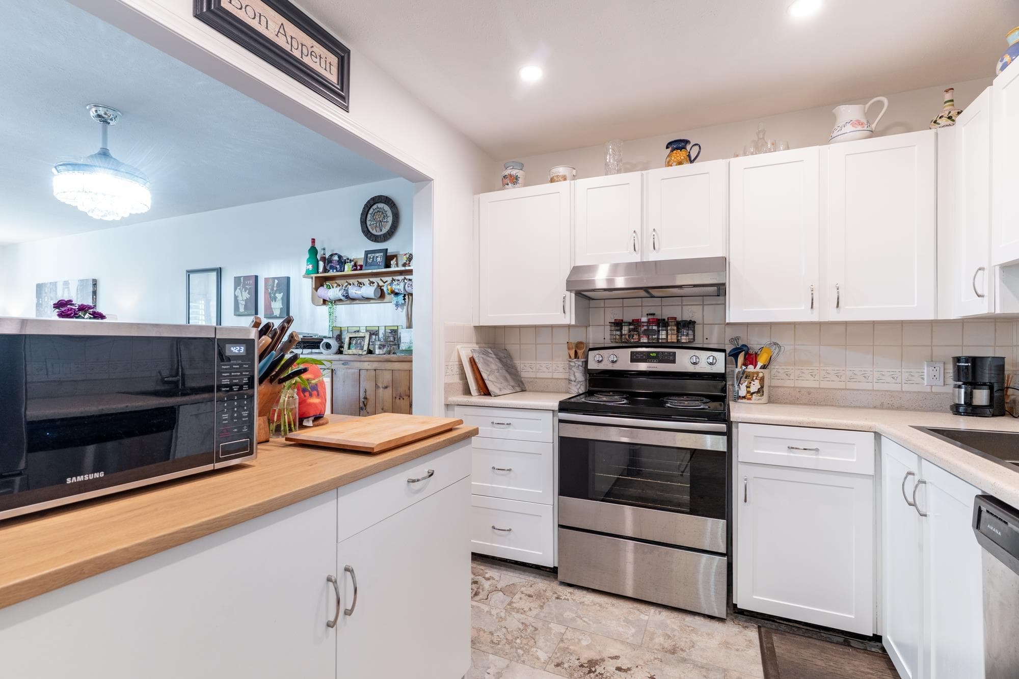 204 - 15130 Roper Avenue, White Rock, V4B 2E7 — photo 5