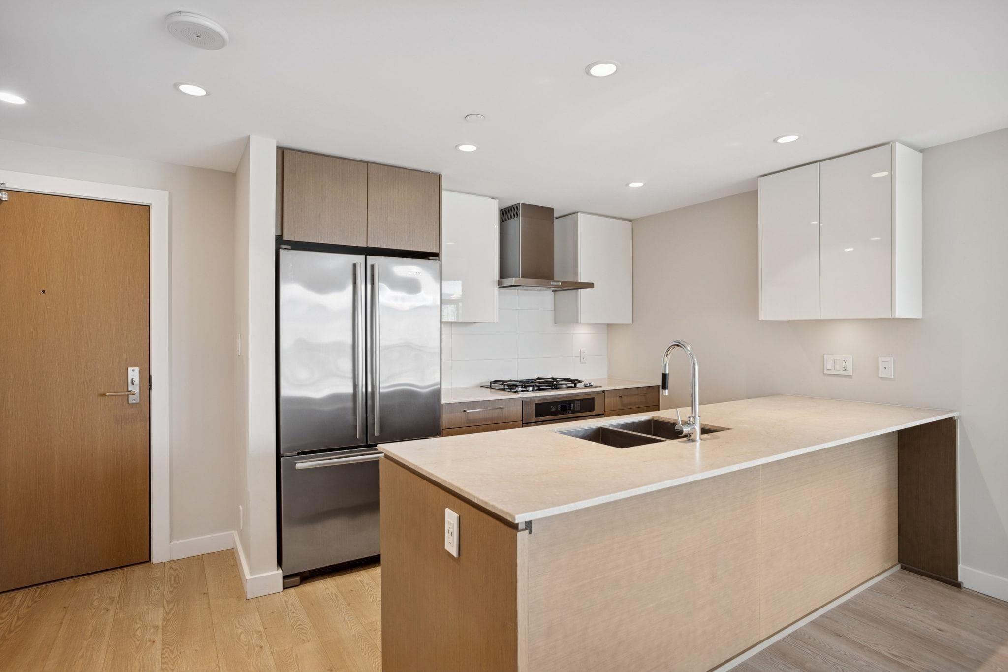 1706 - 1618 Quebec Street, Vancouver, V6A 0C5 — photo 5