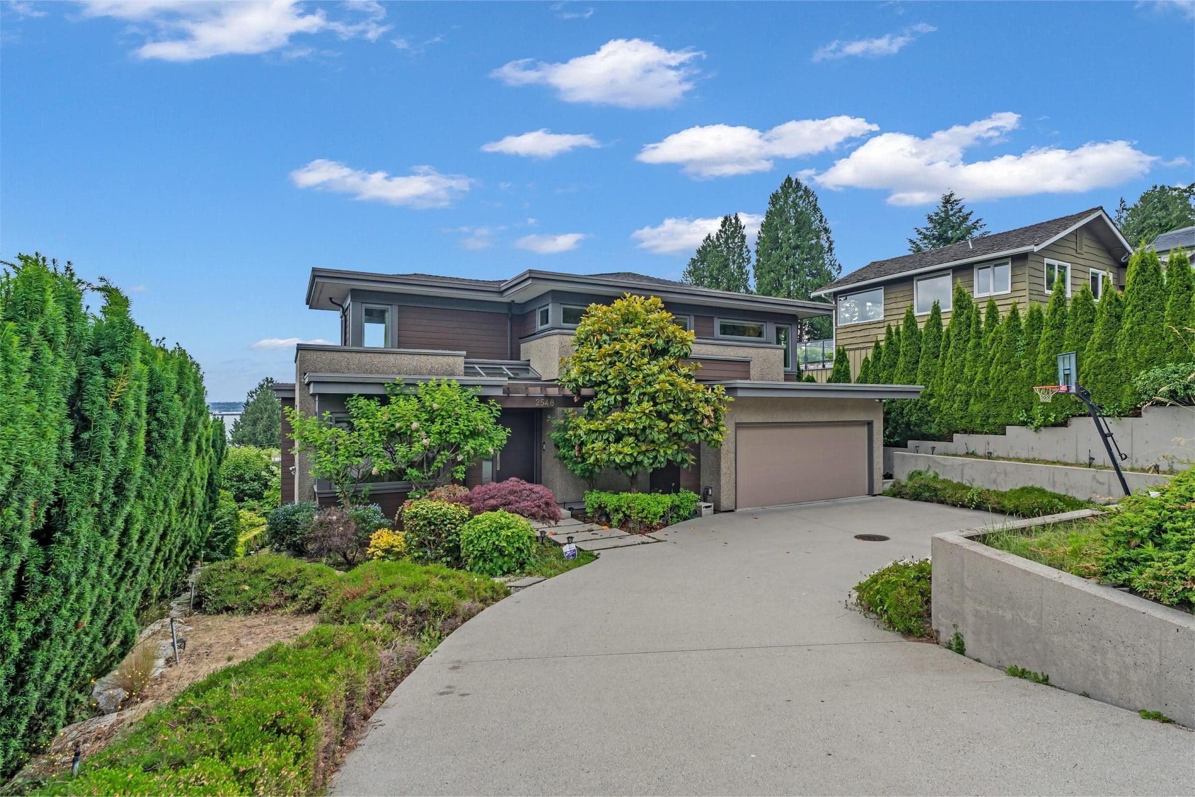 2548 Mathers Avenue, West Vancouver