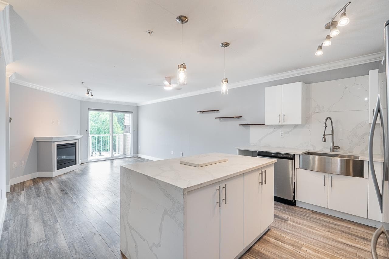 423 - 2515 Park Drive, Abbotsford, V2S 0B2 — photo 2