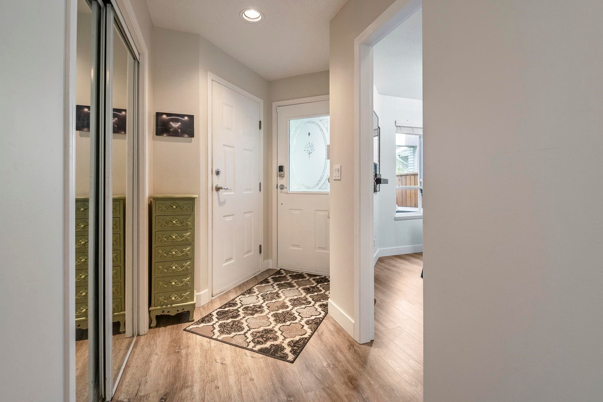 152 - 15550 26th Avenue, Surrey, V4P 1C6 — photo 4