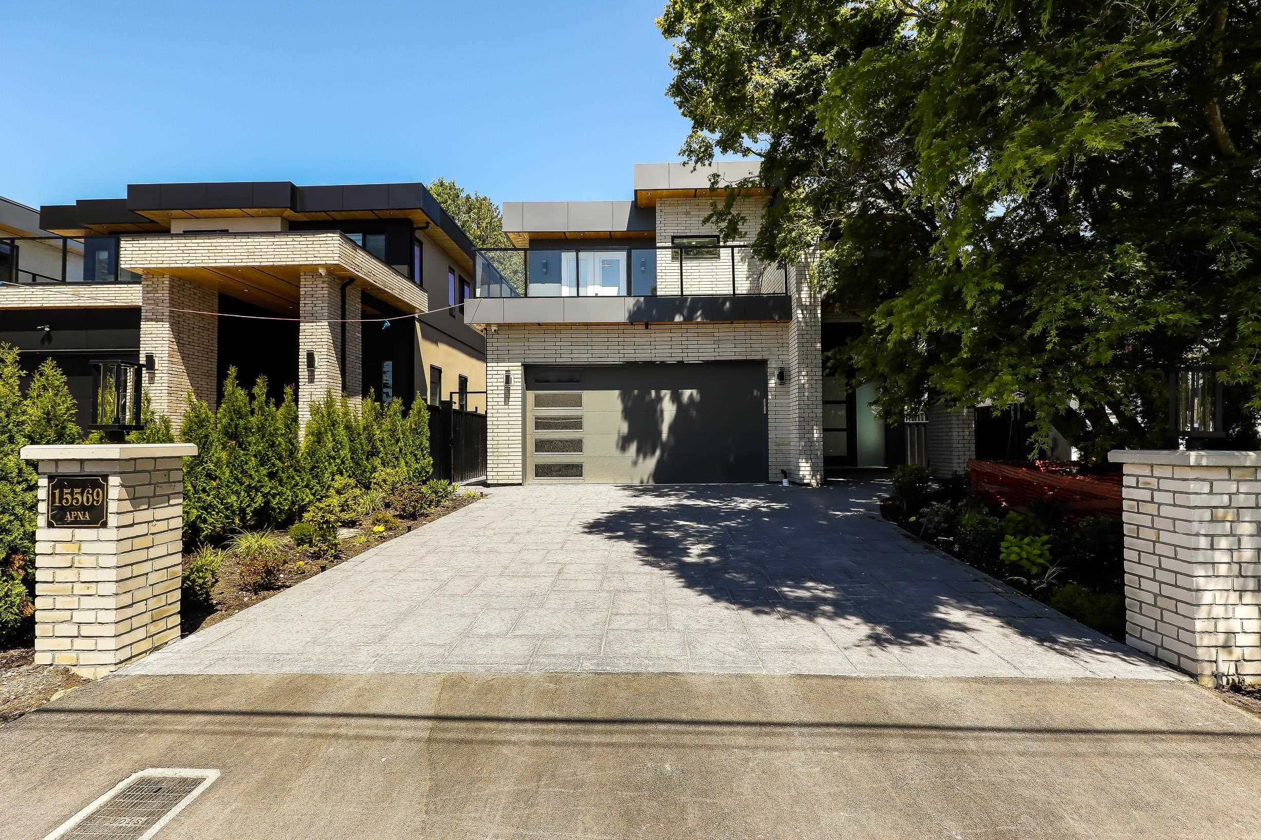 15569 Oxenham Avenue, White Rock