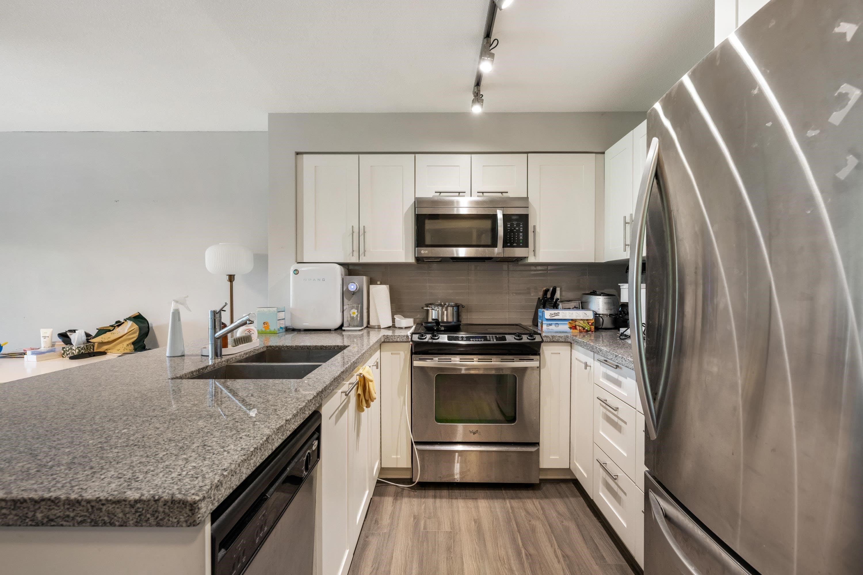 305 - 12075 Edge Street, Maple Ridge, V2X 9E6 — photo 4