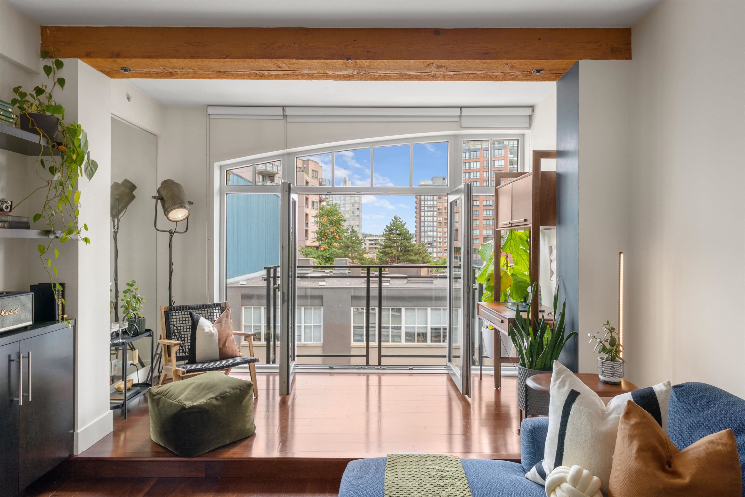 408 - 1275 Hamilton Street, Vancouver, V6B 1E2 — photo 5