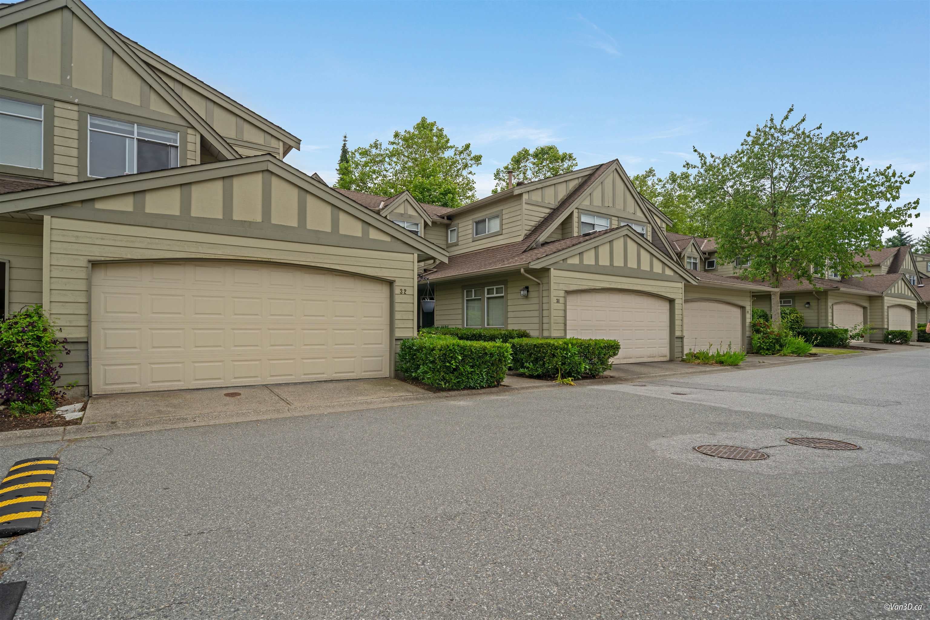 32 - 10238 155a Street, Surrey