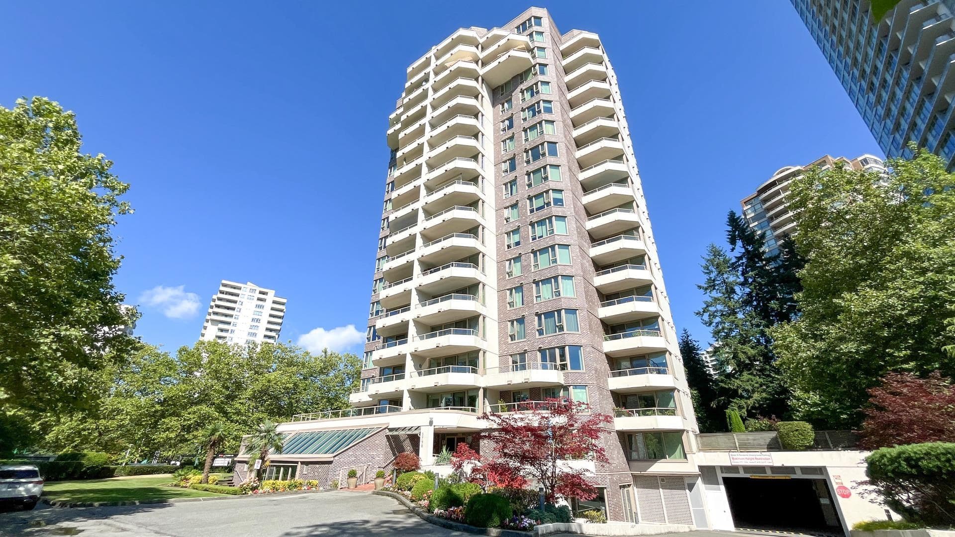 1204 - 5790 Patterson Avenue, Burnaby, V5H 4H6 — photo 2